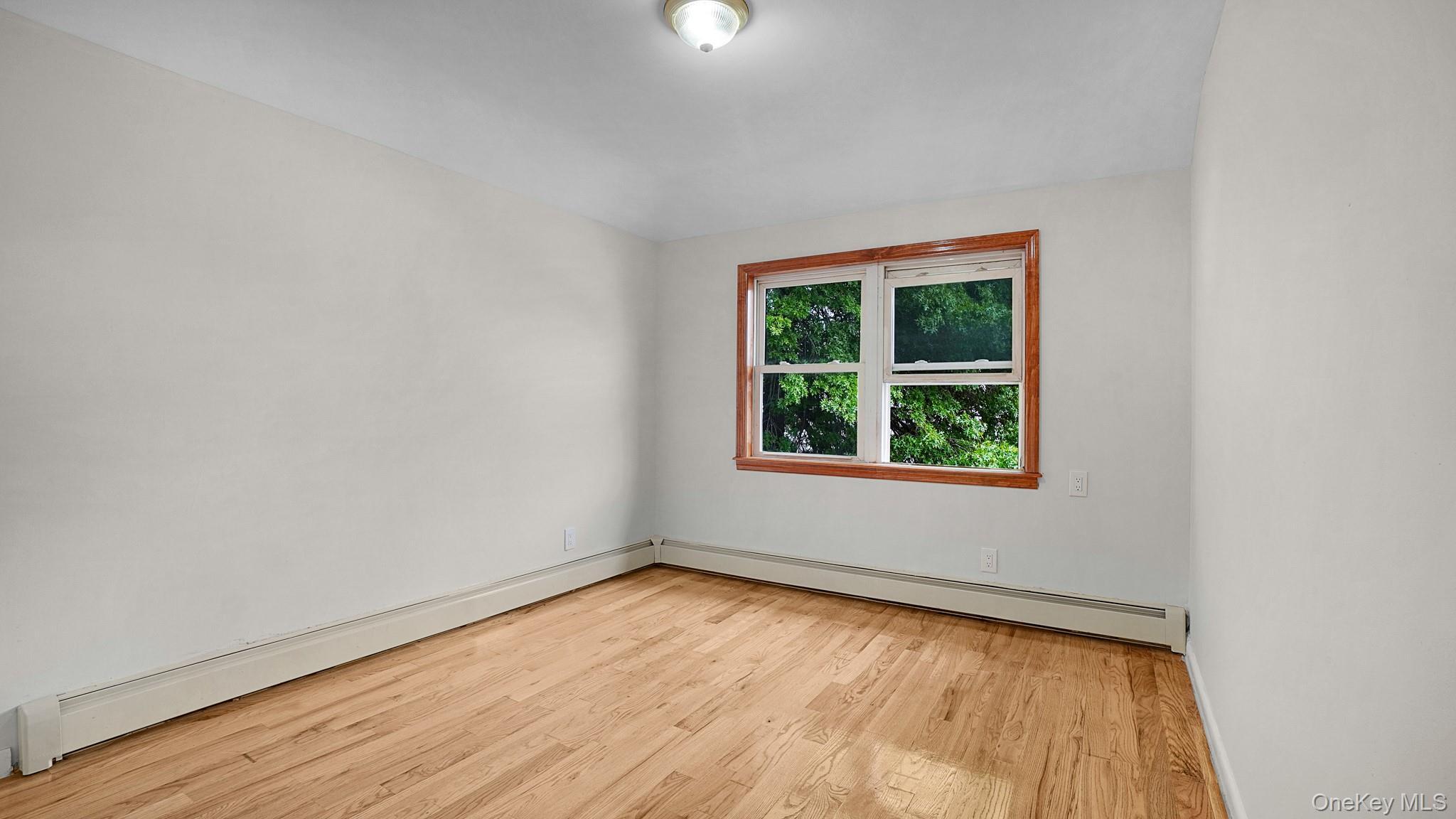 Single Family 129th Avenue  Queens, NY 11434, MLS-1002556-14