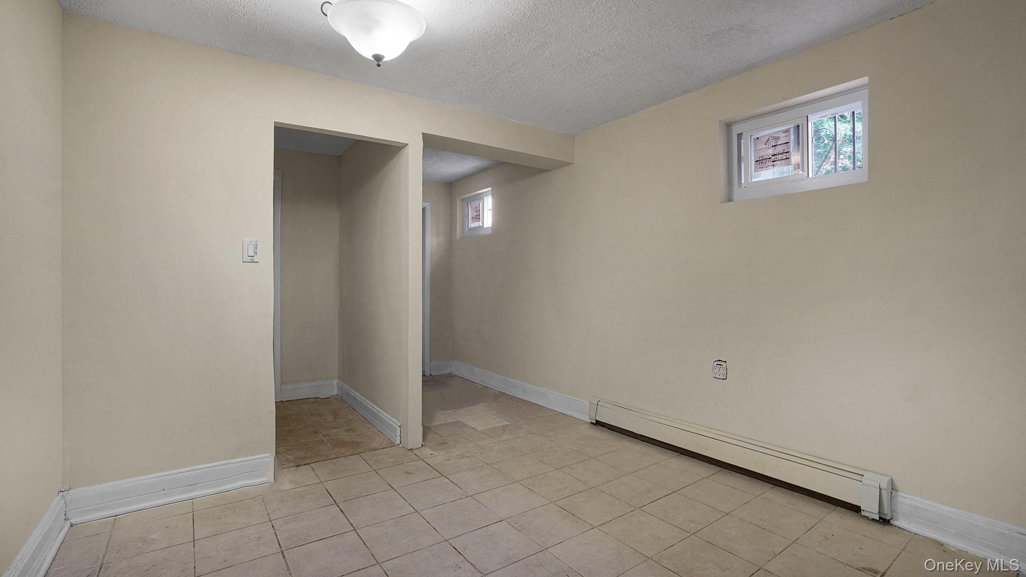 Single Family 129th Avenue  Queens, NY 11434, MLS-1002556-19