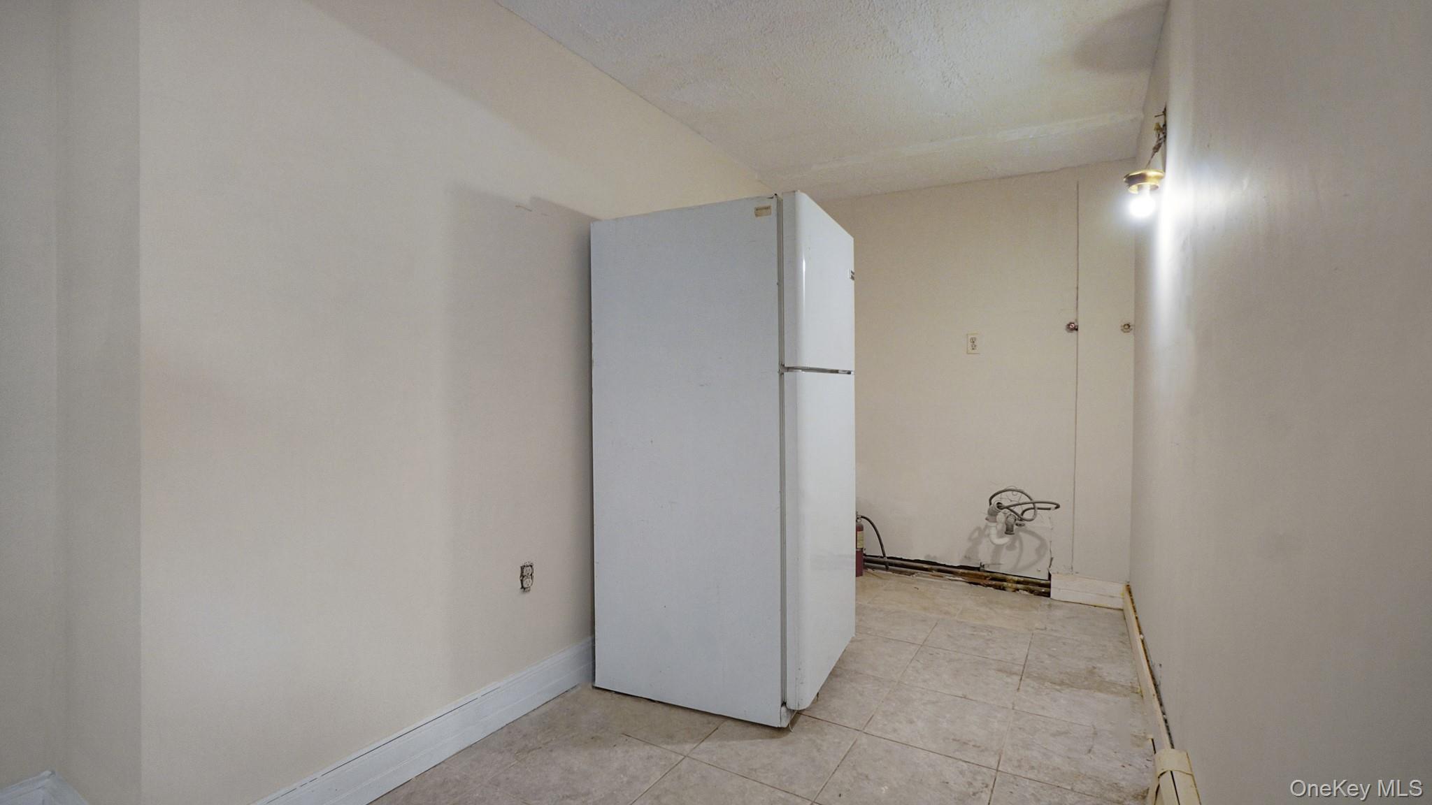 Single Family 129th Avenue  Queens, NY 11434, MLS-1002556-20