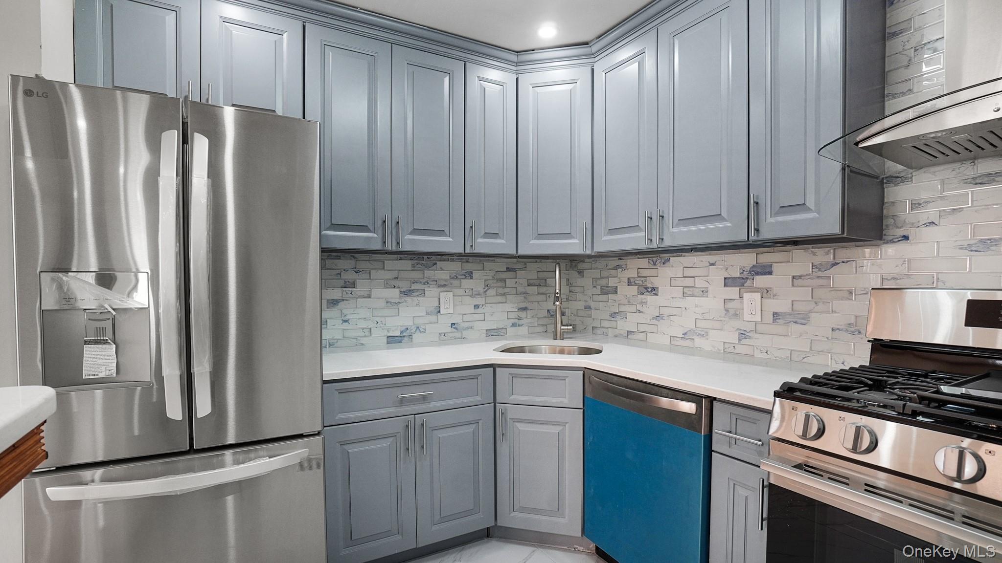 Single Family 129th Avenue  Queens, NY 11434, MLS-1002556-8