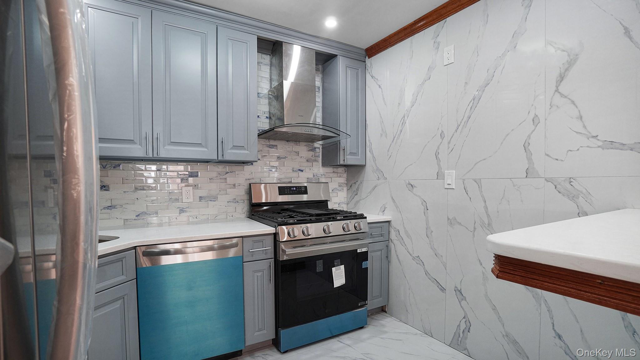 Single Family 129th Avenue  Queens, NY 11434, MLS-1002556-9
