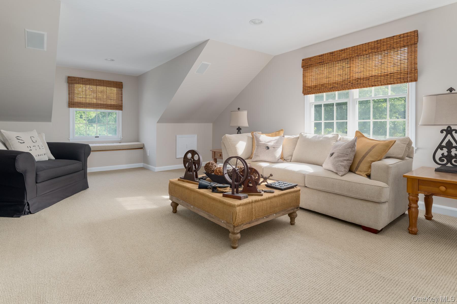 Single Family Willow Run  Out Of Area, NY 06831, MLS-1002573-24