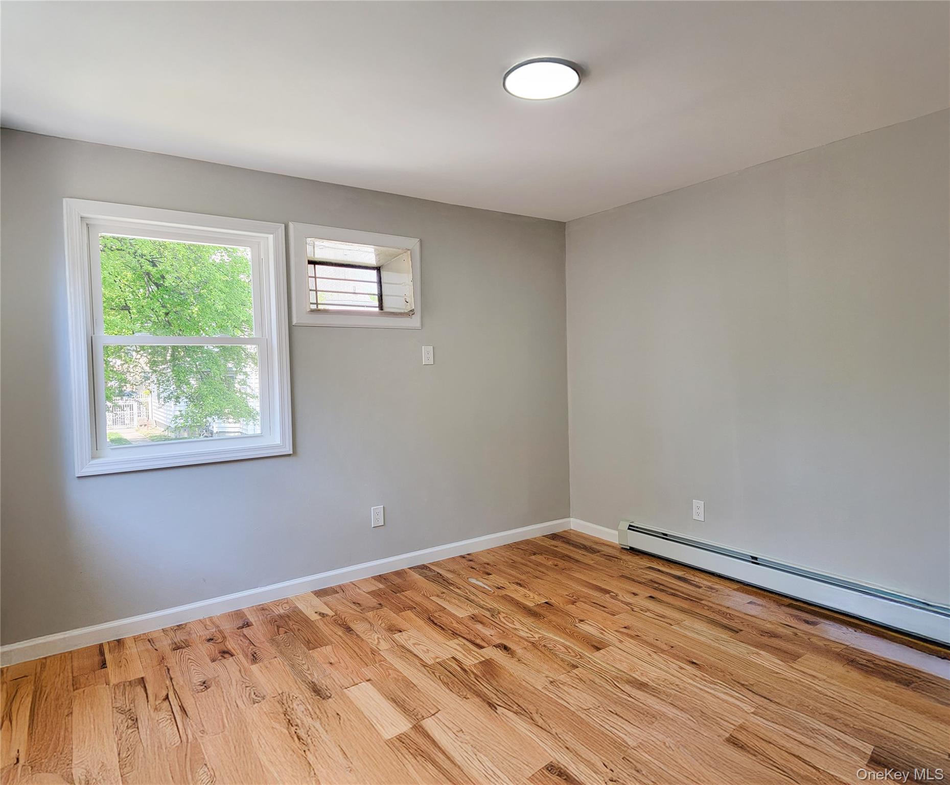 Single Family 226th Street Queens, NY 11413, MLS-1002597-5