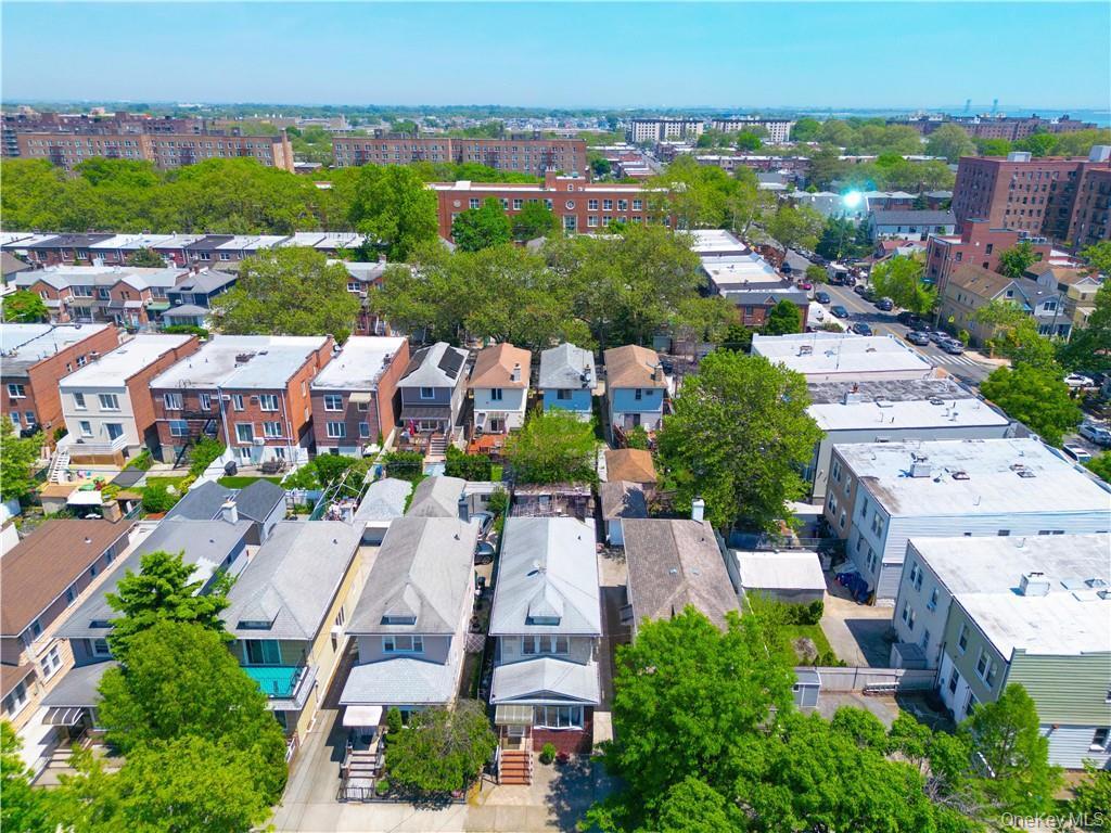 Single Family 27th Brooklyn, NY 11235, MLS-1002612-25