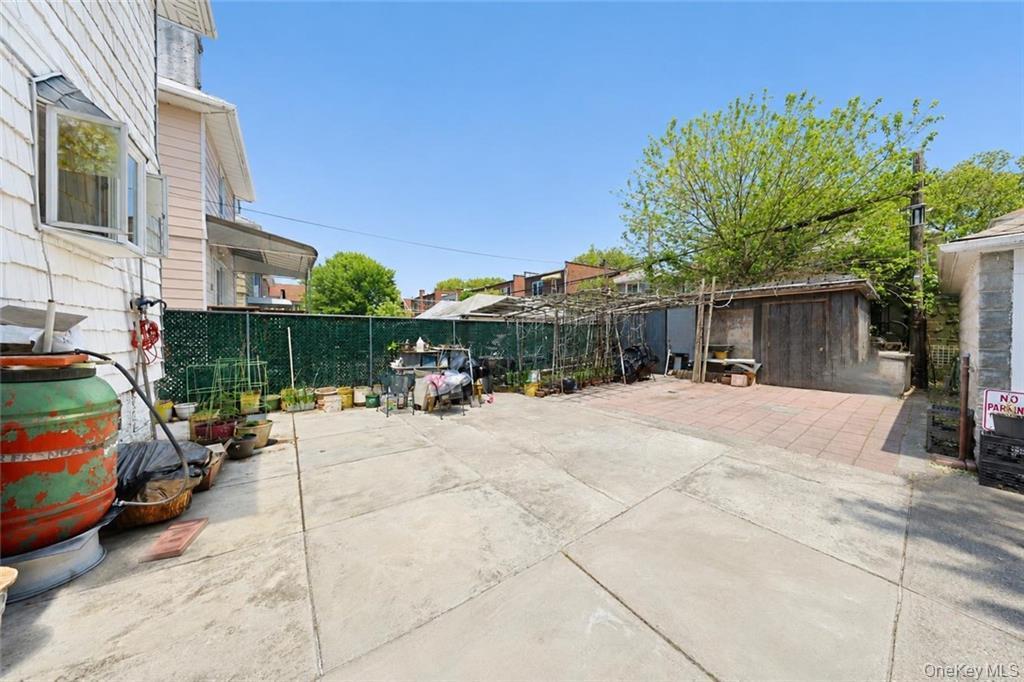 Single Family 27th Brooklyn, NY 11235, MLS-1002612-5