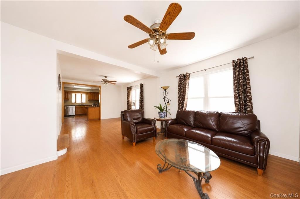 Single Family 27th Brooklyn, NY 11235, MLS-1002612-7