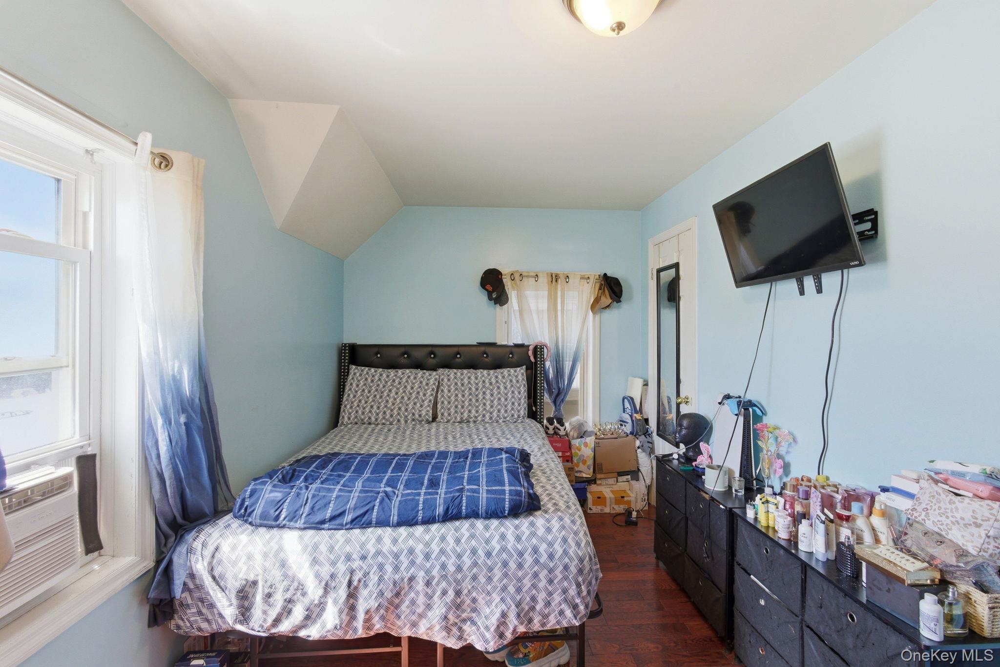 Single Family Fountain  Brooklyn, NY 11208, MLS-1002617-9