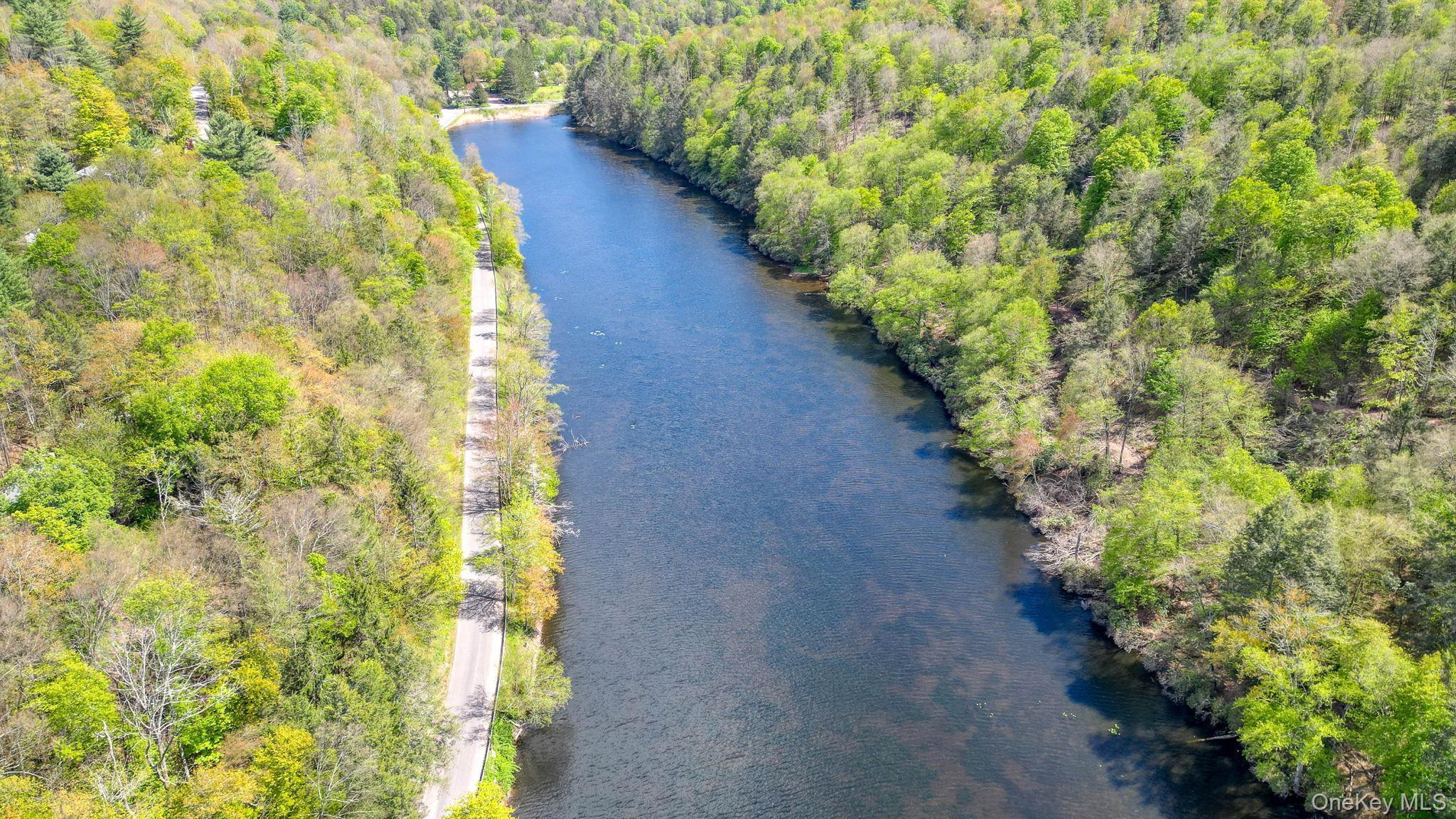 Single Family Overlook Road Sullivan County, NY 12788, MLS-1002624-2
