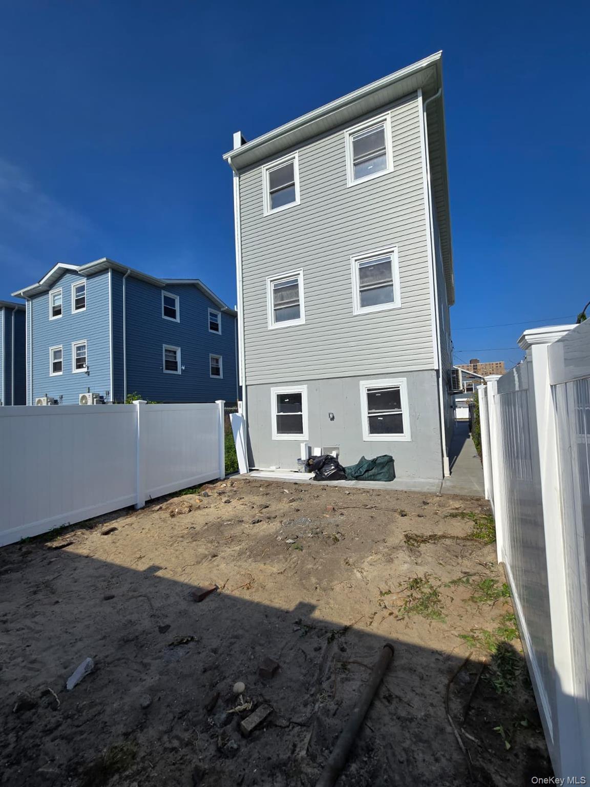 Single Family Beach 45th Queens, NY 11691, MLS-1002625-3