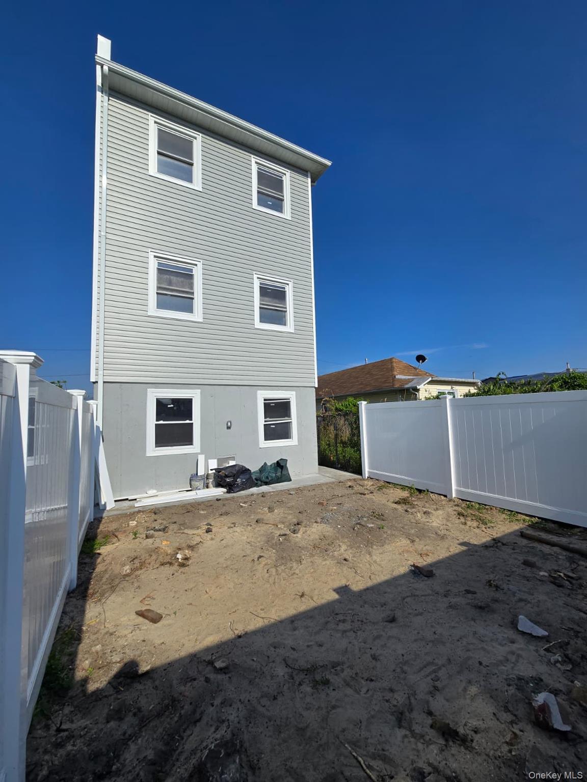 Single Family Beach 45th Queens, NY 11691, MLS-1002625-4