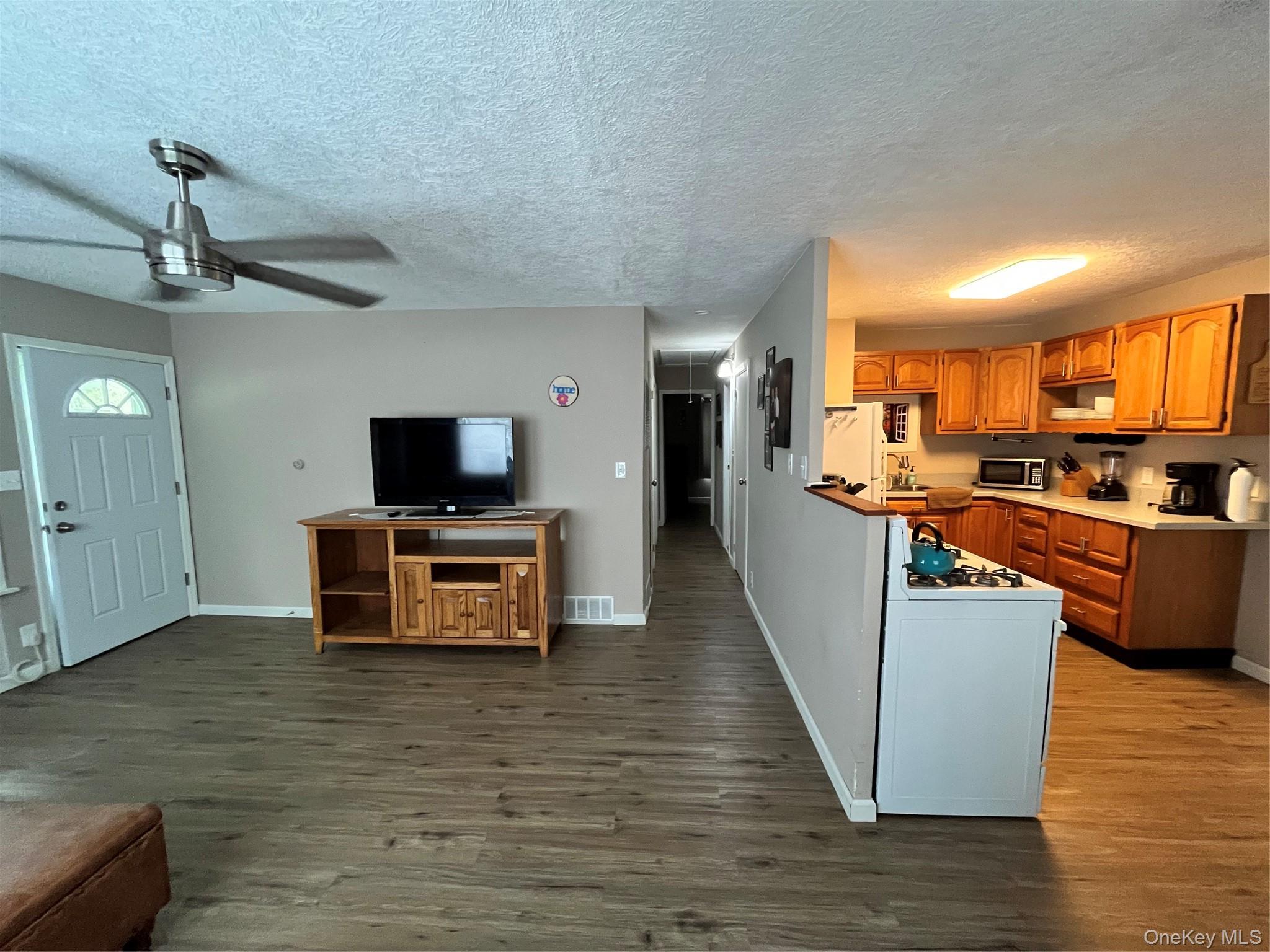 Single Family Briarwood Crescent Orange County, NY 12550, MLS-1002626-9