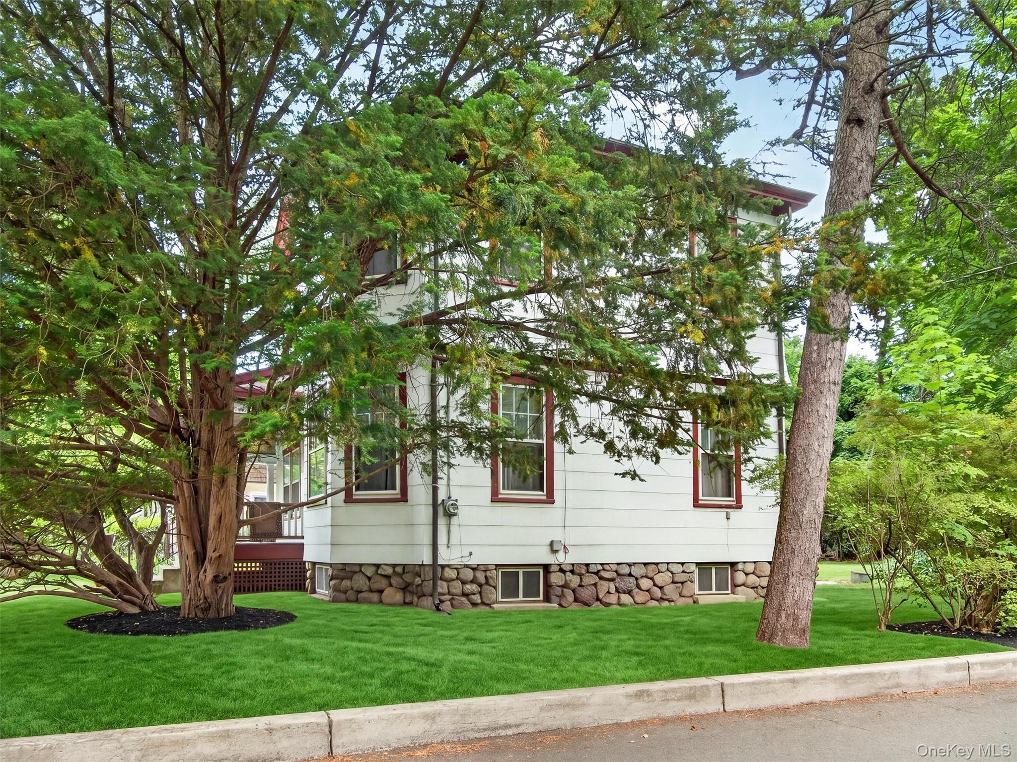 Single Family Wayne Avenue Rockland County, NY 10901, MLS-1002707-2