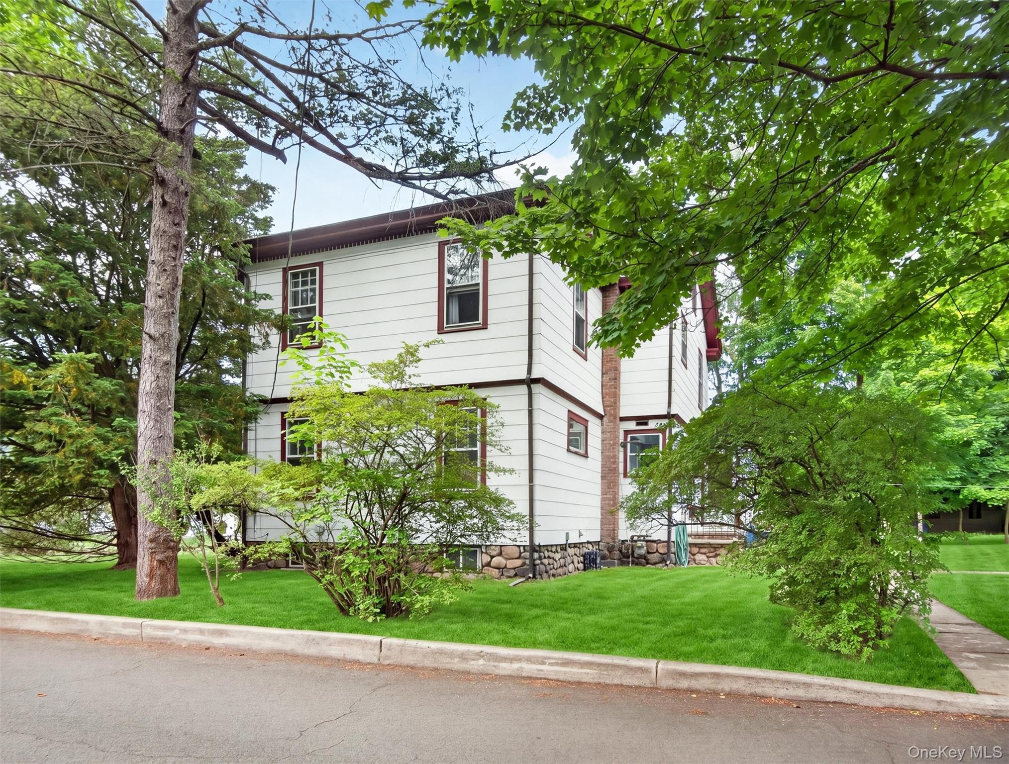 Single Family Wayne Avenue Rockland County, NY 10901, MLS-1002707-23