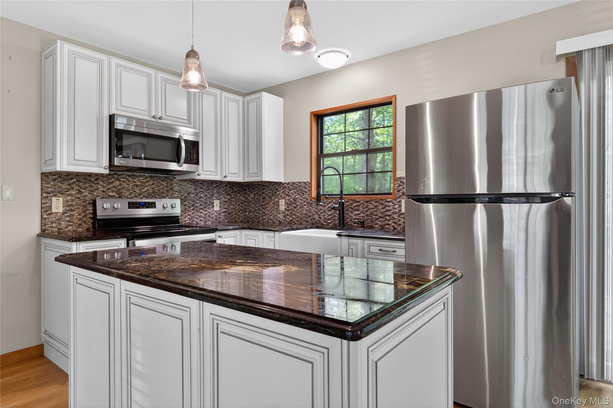 Single Family Ledgeview Drive  Out Of Area, NY 18428, MLS-1002708-16