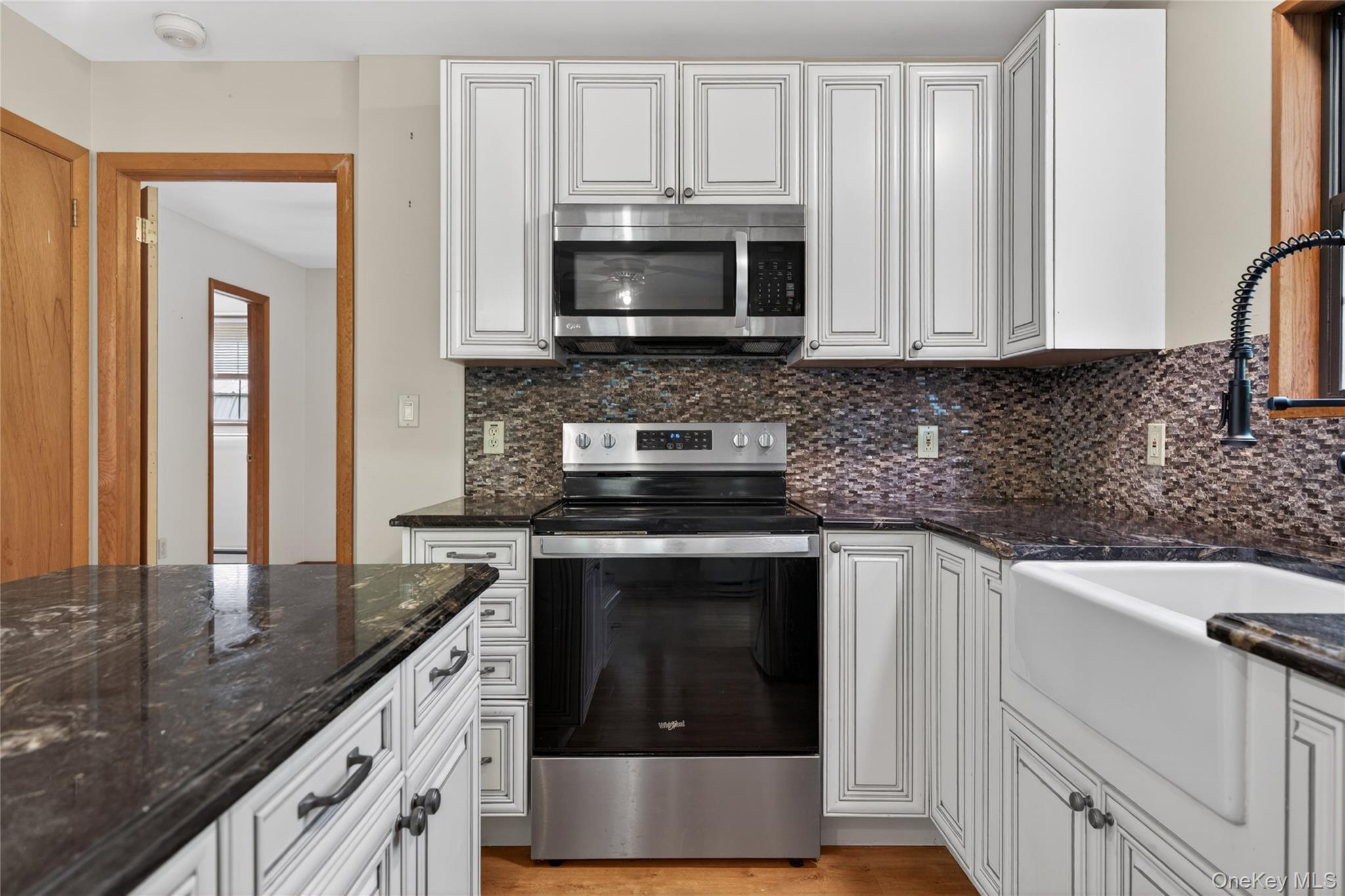 Single Family Ledgeview Drive  Out Of Area, NY 18428, MLS-1002708-18