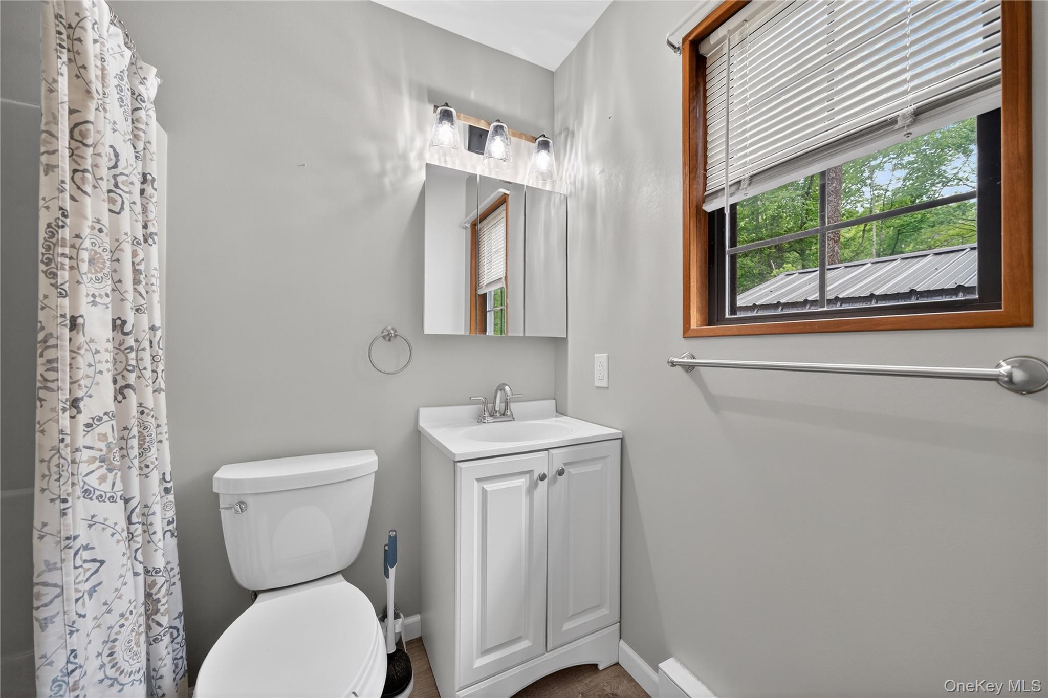 Single Family Ledgeview Drive  Out Of Area, NY 18428, MLS-1002708-22