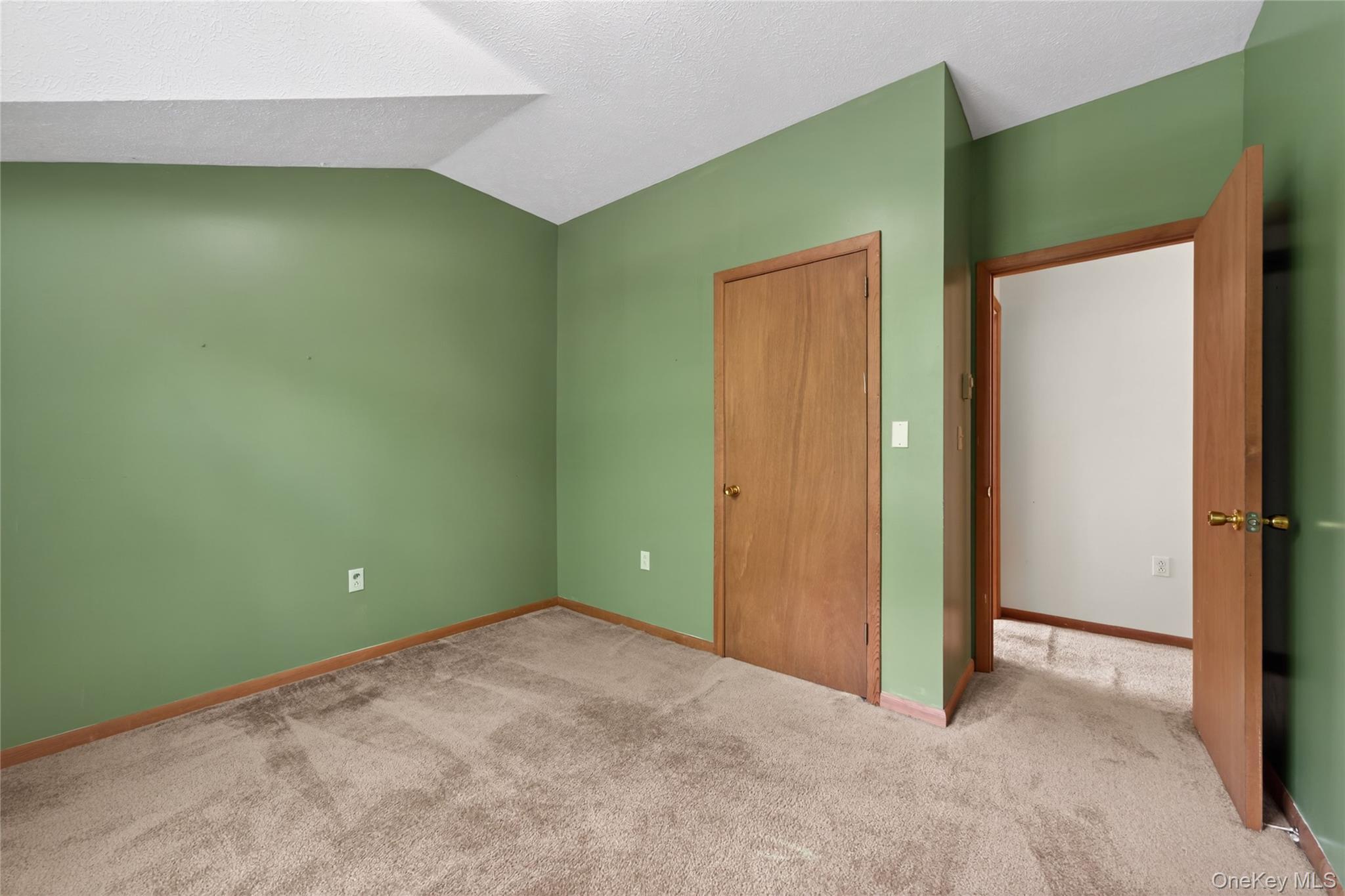 Single Family Ledgeview Drive  Out Of Area, NY 18428, MLS-1002708-29
