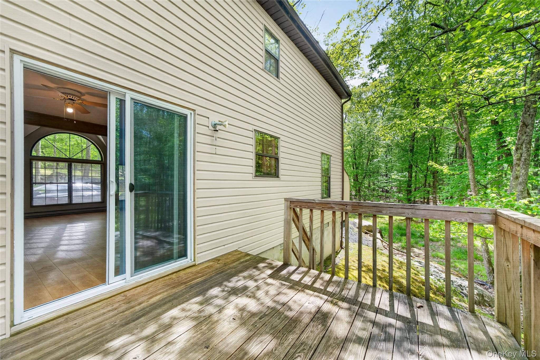 Single Family Ledgeview Drive  Out Of Area, NY 18428, MLS-1002708-38