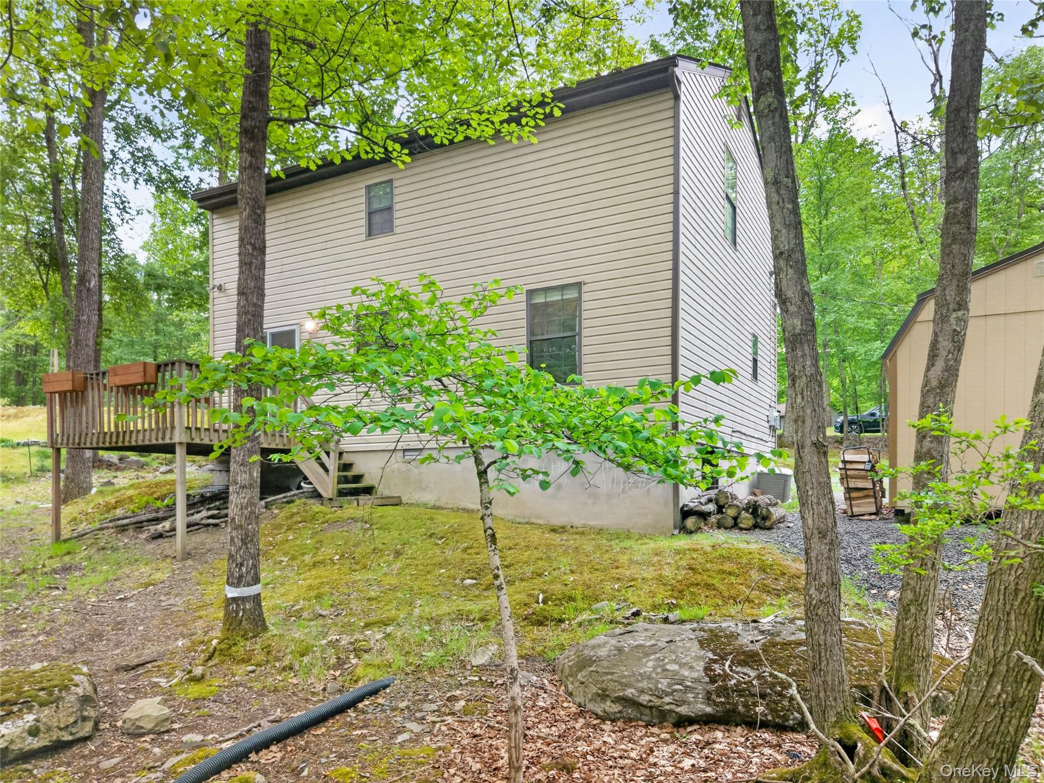 Single Family Ledgeview Drive  Out Of Area, NY 18428, MLS-1002708-41