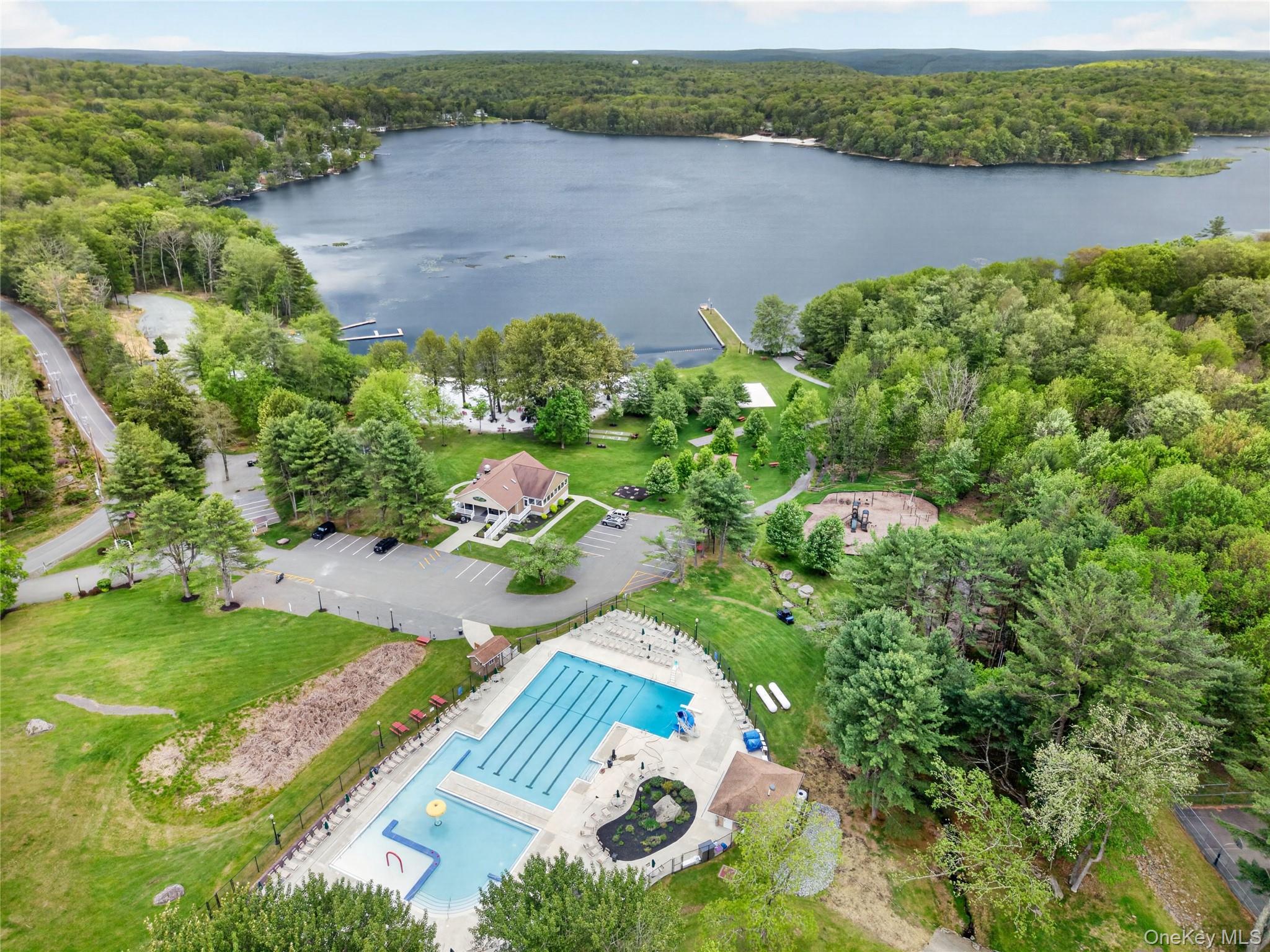 Single Family Ledgeview Drive  Out Of Area, NY 18428, MLS-1002708-45
