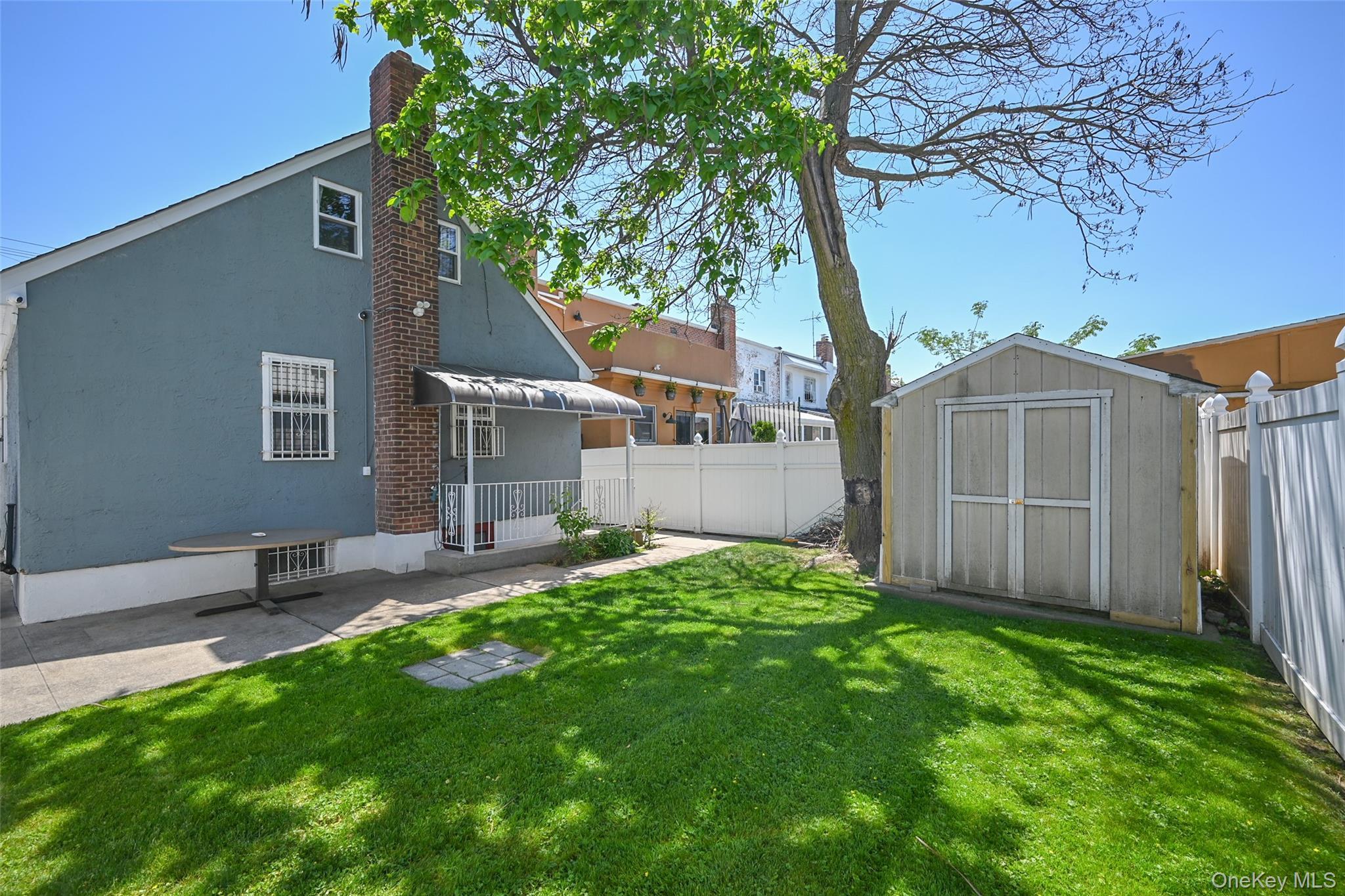 Single Family 154th Queens, NY 11357, MLS-1002712-17