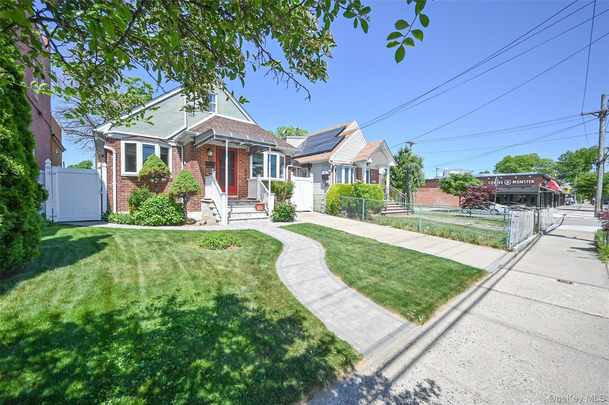 Single Family 154th Queens, NY 11357, MLS-1002712-2