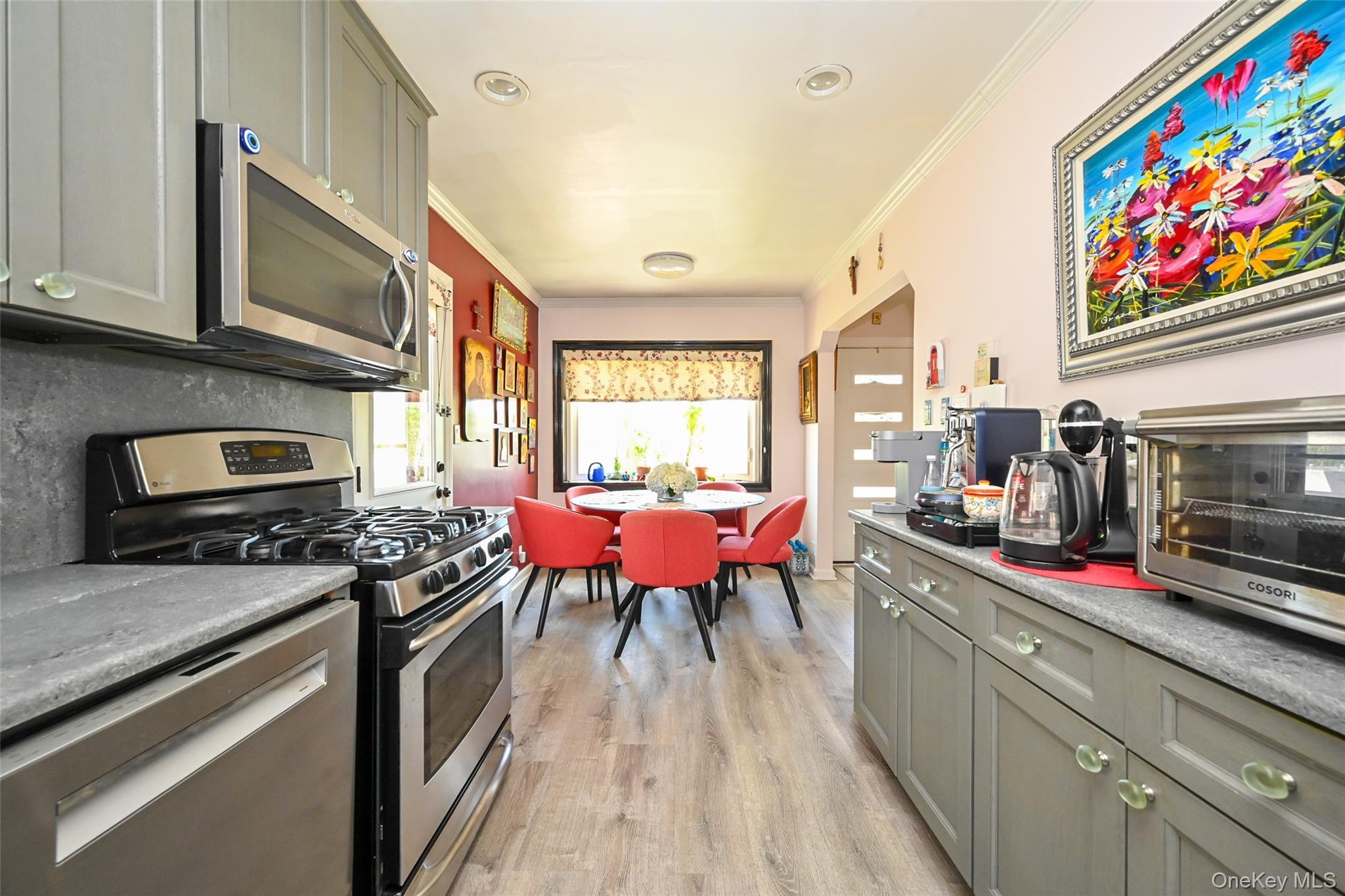 Single Family 154th Queens, NY 11357, MLS-1002712-4