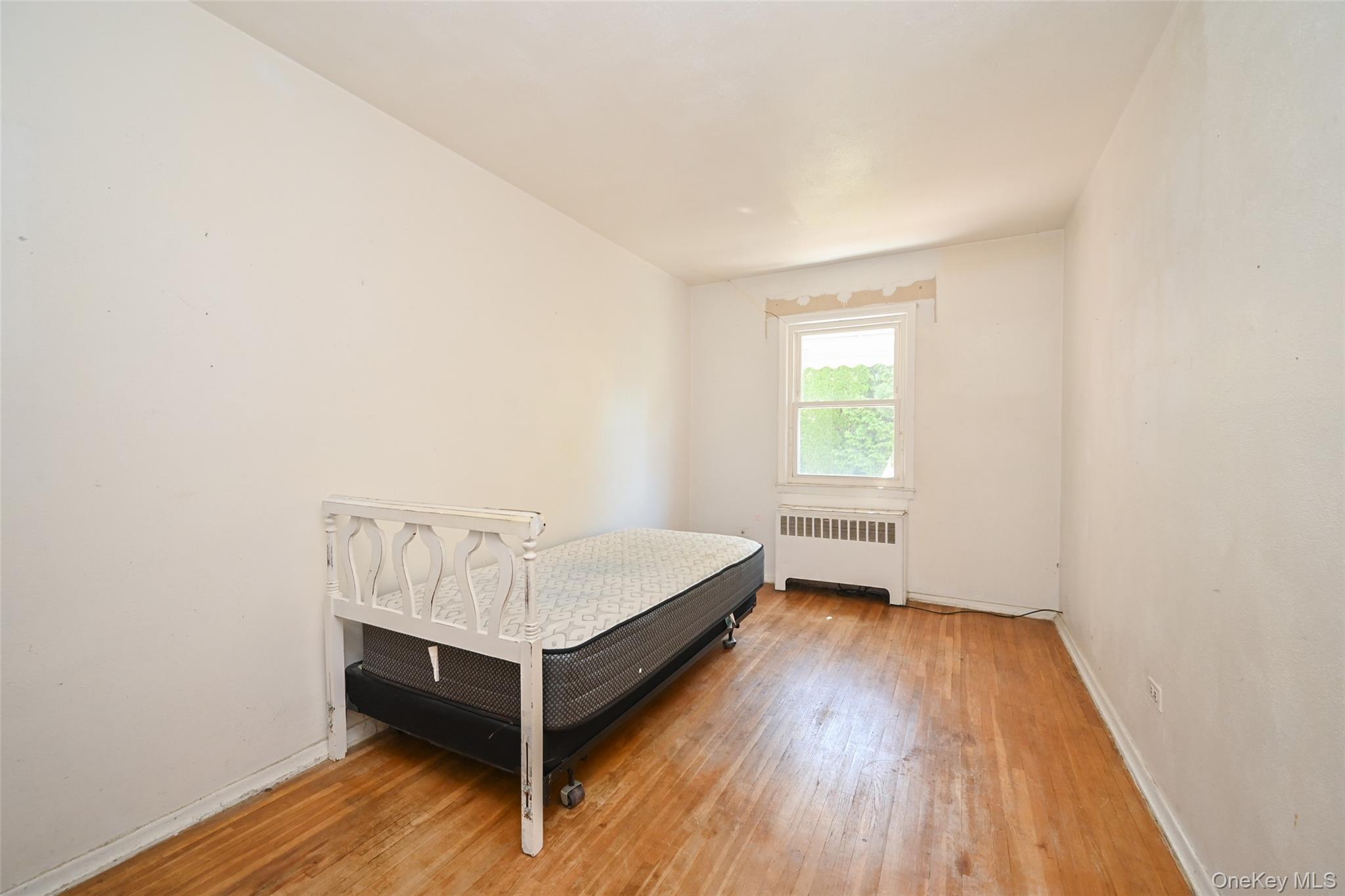 Single Family College Point Queens, NY 11356, MLS-1002714-6