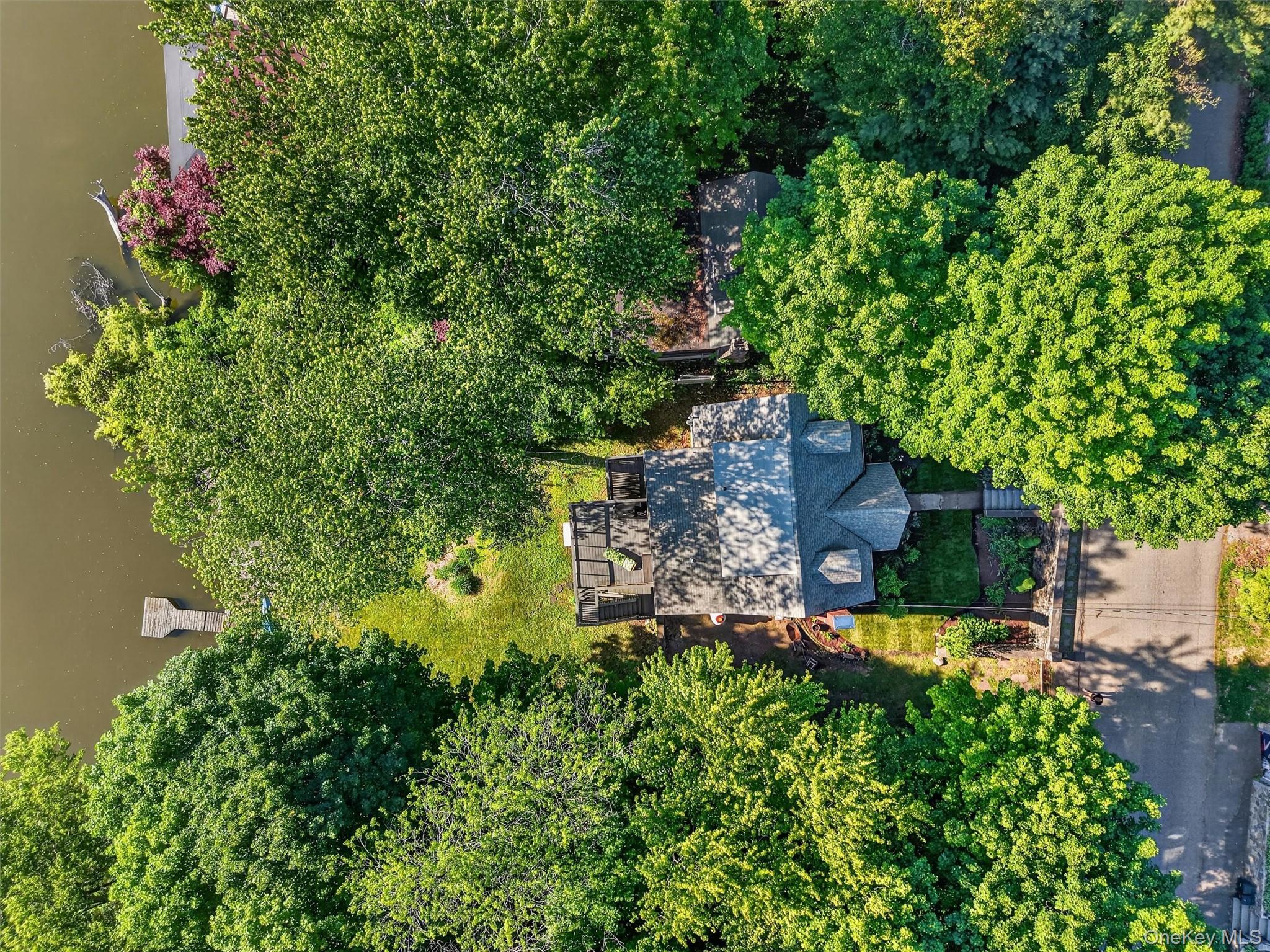 Single Family Lake Drive Putnam County, NY 10537, MLS-1002738-45