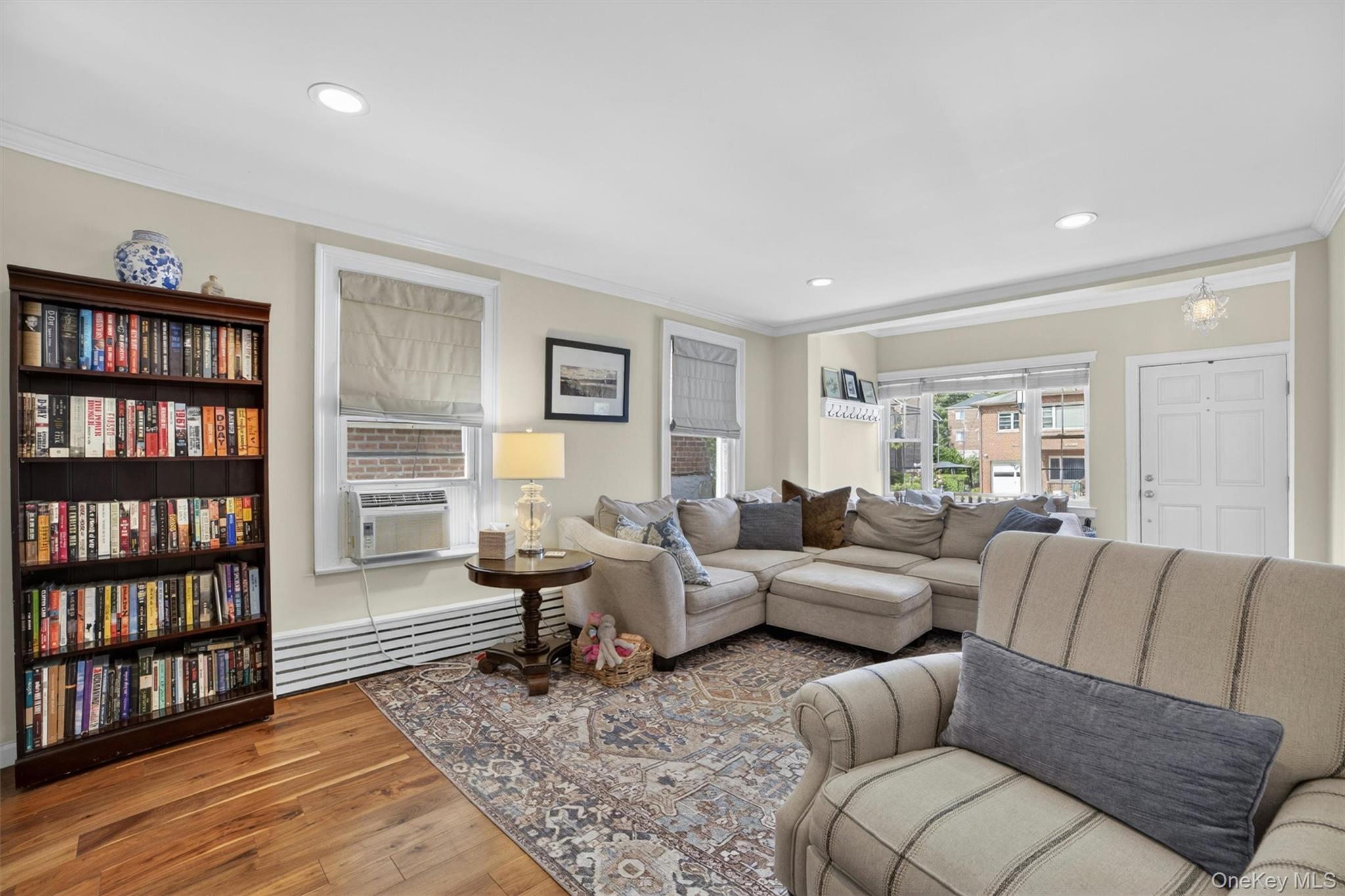 Single Family Herkimer Bronx, NY 10470, MLS-1002754-5