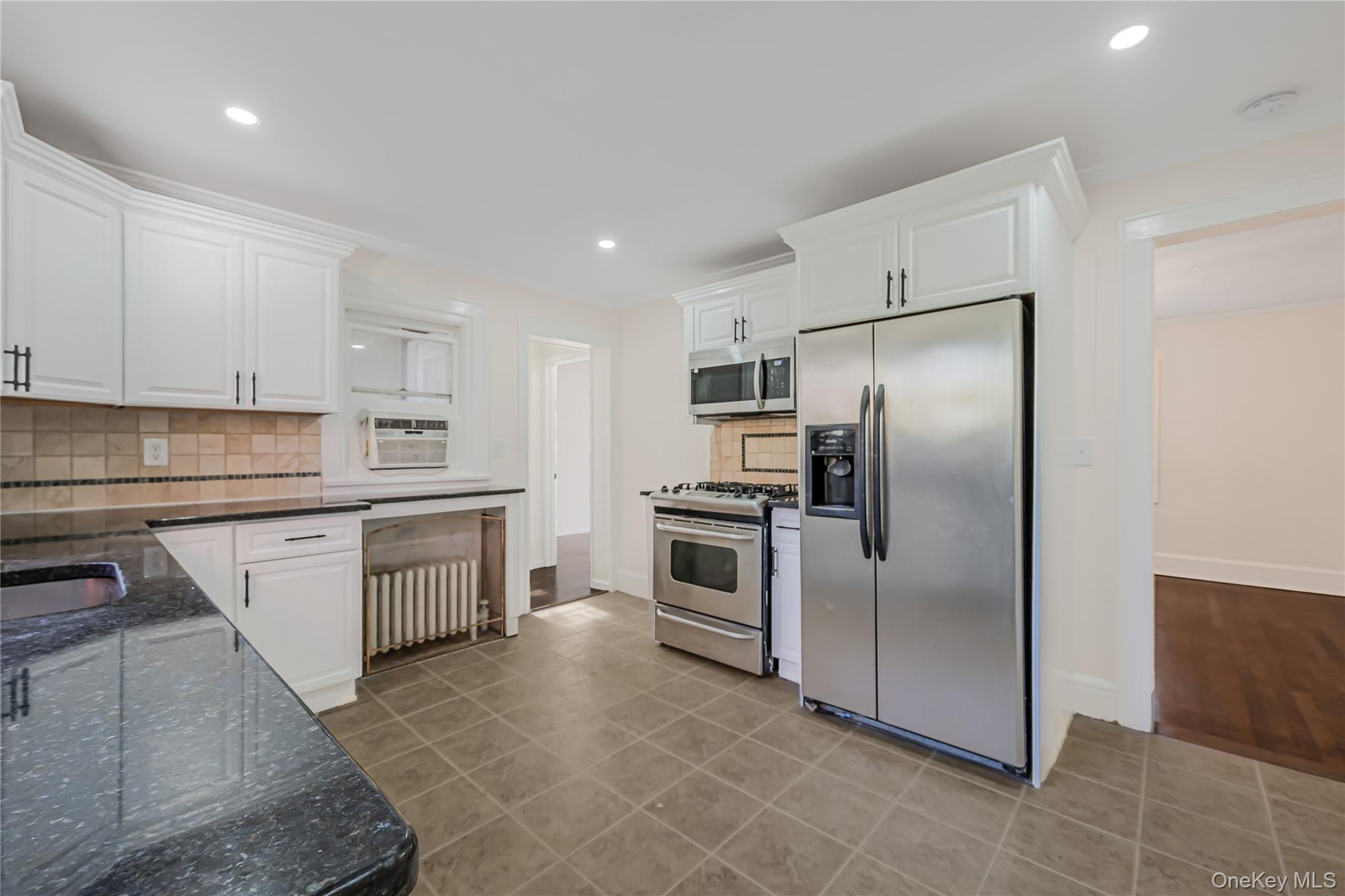 Single Family Hillcrest Road Westchester County, NY 10530, MLS-1002756-19