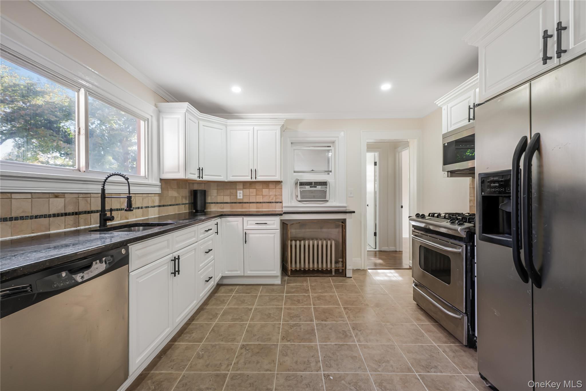 Single Family Hillcrest Road Westchester County, NY 10530, MLS-1002756-20