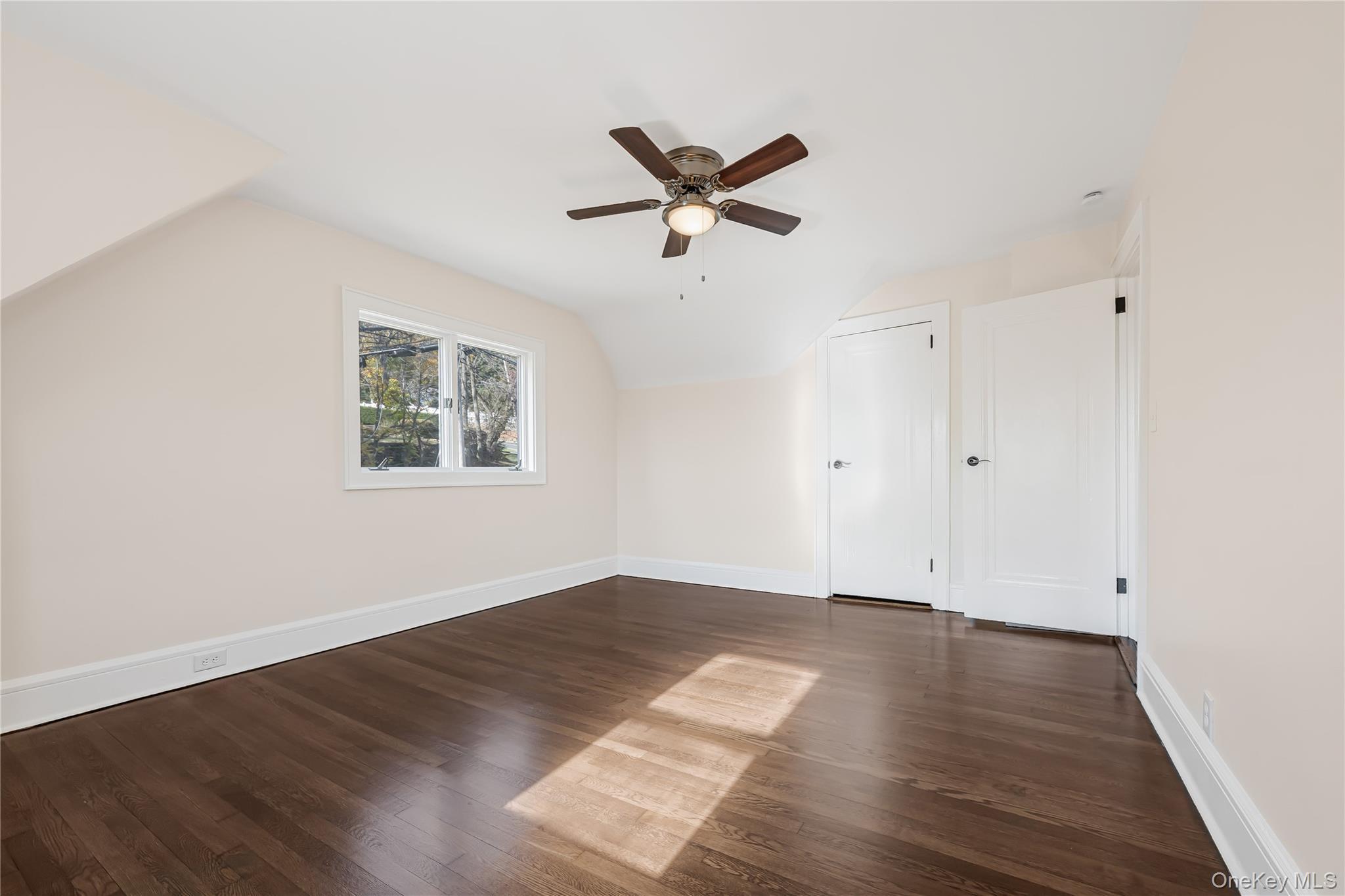 Single Family Hillcrest Road Westchester County, NY 10530, MLS-1002756-33