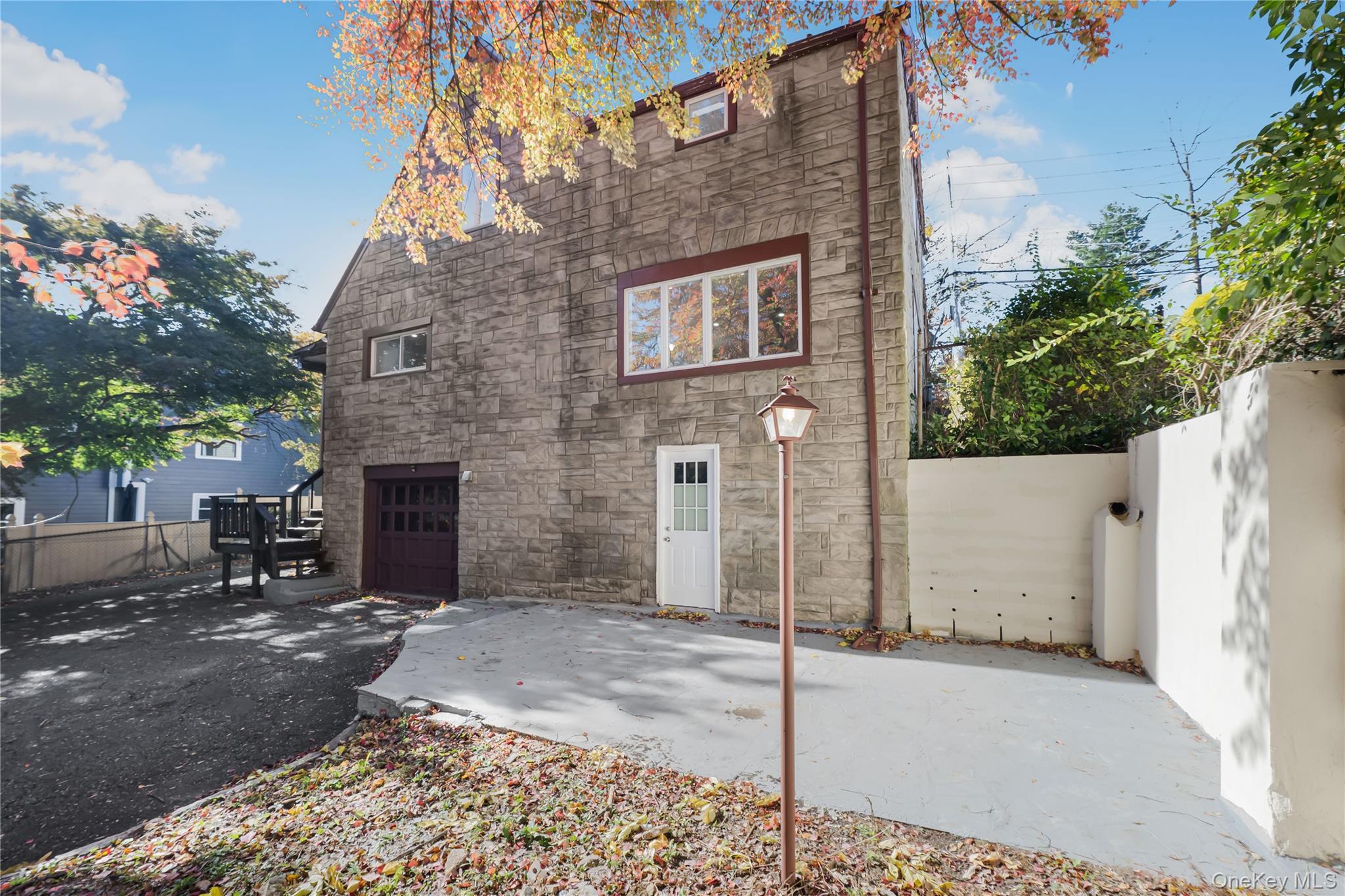Single Family Hillcrest Road Westchester County, NY 10530, MLS-1002756-8
