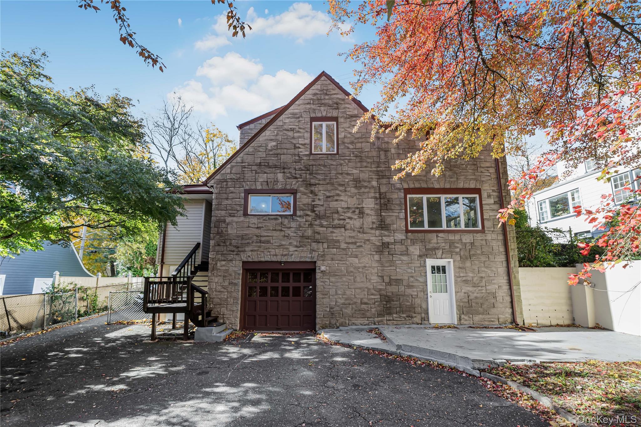 Single Family Hillcrest Road Westchester County, NY 10530, MLS-1002756-9