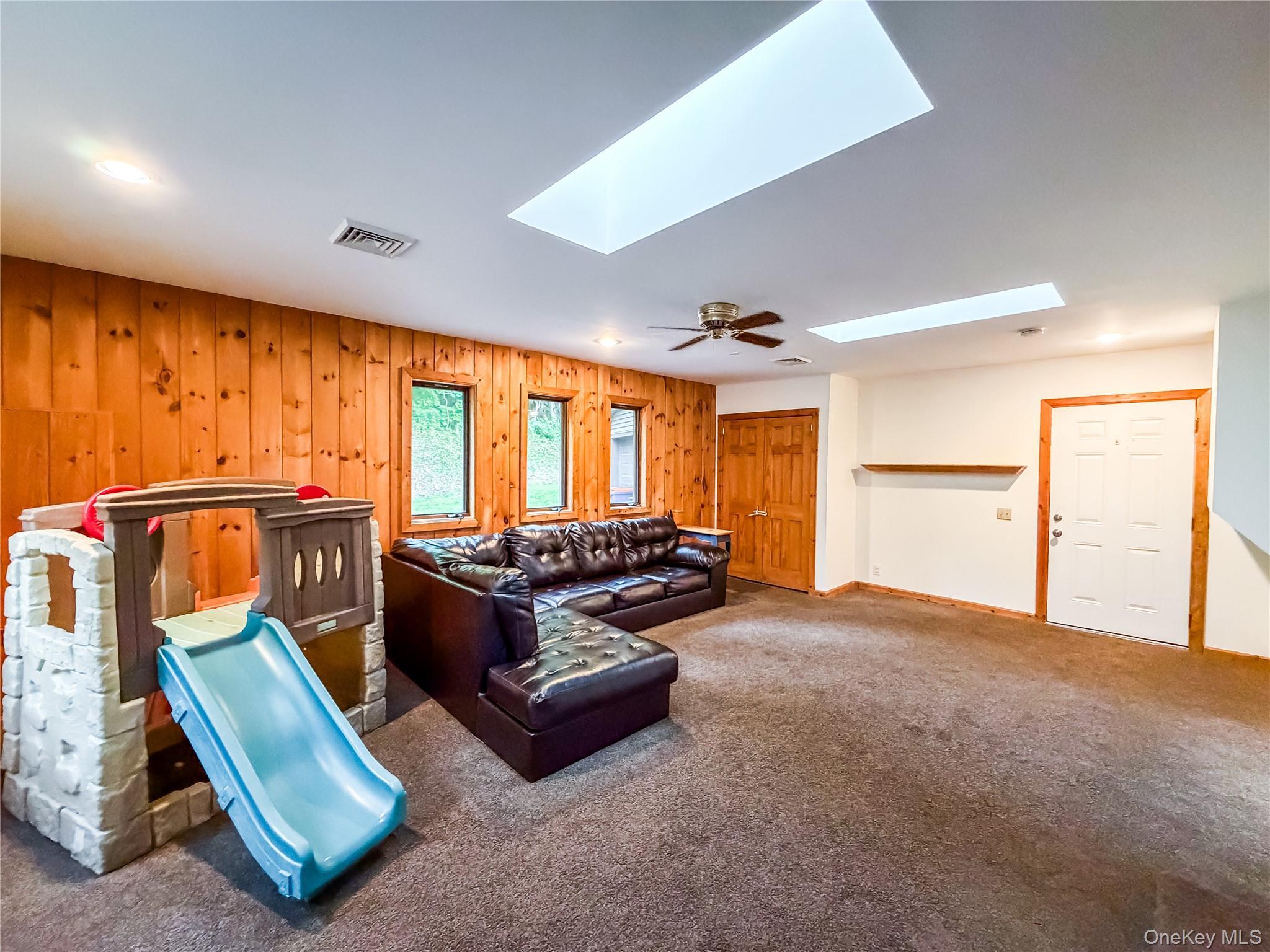 Single Family Chaucer Road Dutchess County, NY 12580, MLS-1002764-16