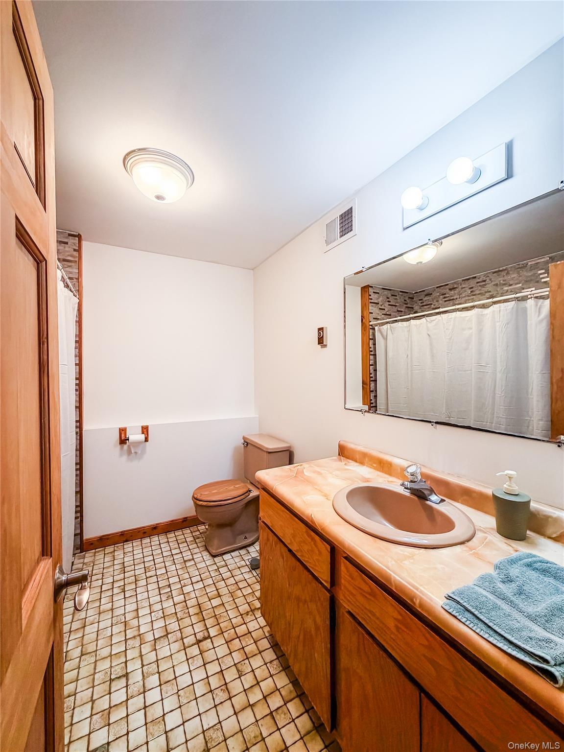 Single Family Chaucer Road Dutchess County, NY 12580, MLS-1002764-25