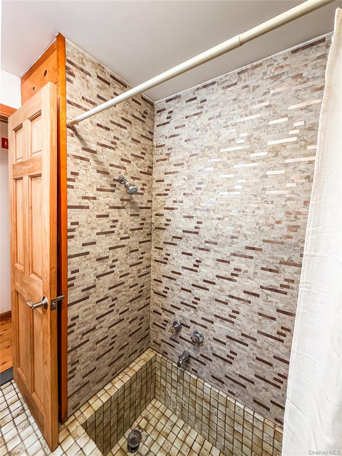 Single Family Chaucer Road Dutchess County, NY 12580, MLS-1002764-26