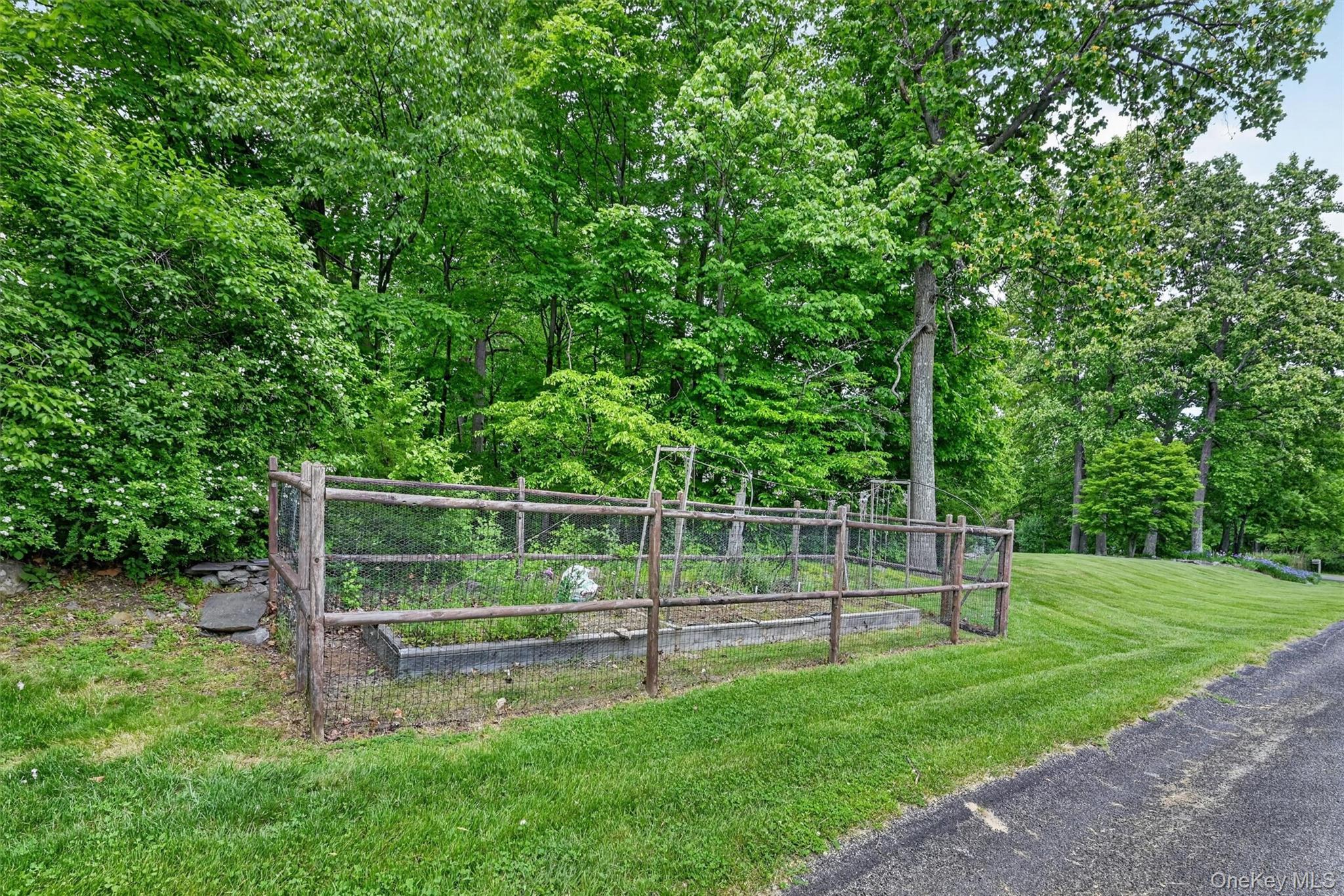 Single Family Mountain Brook Road Orange County, NY 12518, MLS-1002789-38