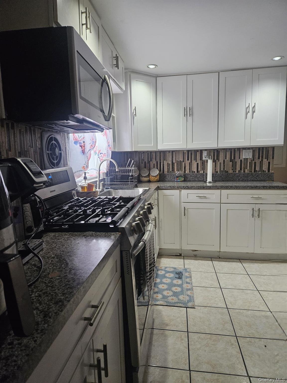 Single Family 205th Street Queens, NY 11412, MLS-1002791-11
