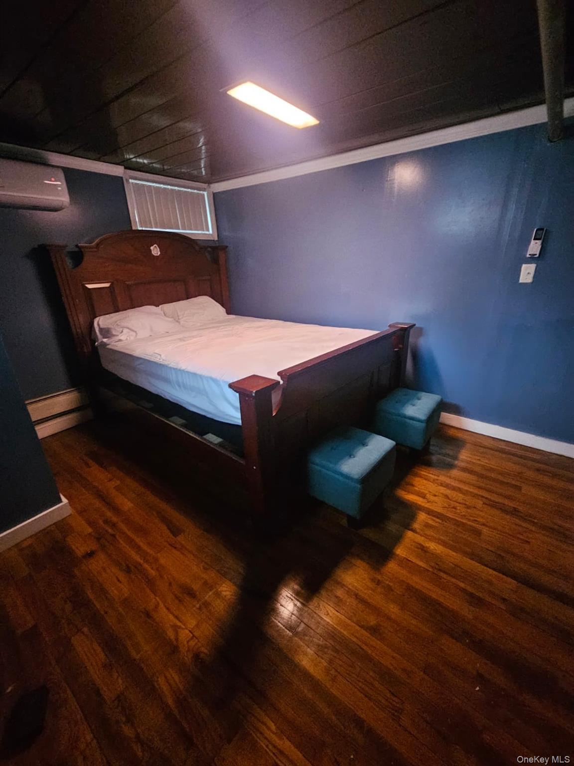 Single Family 205th Street Queens, NY 11412, MLS-1002791-24