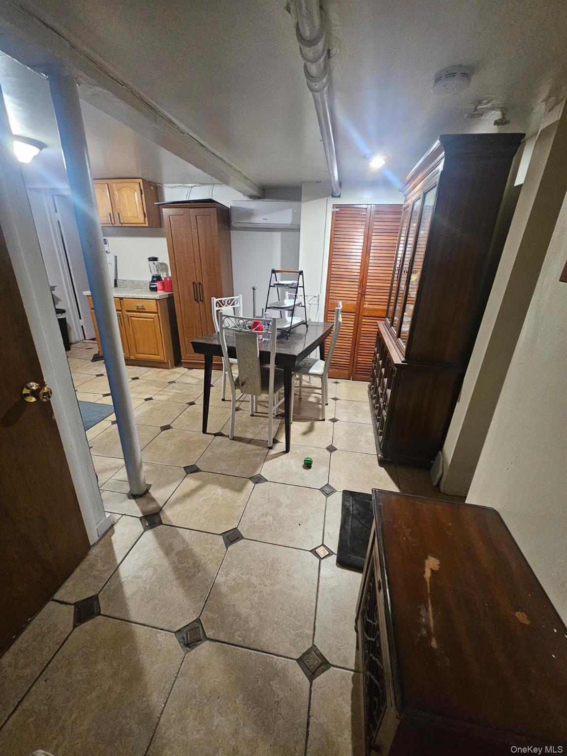 Single Family 205th Street Queens, NY 11412, MLS-1002791-33