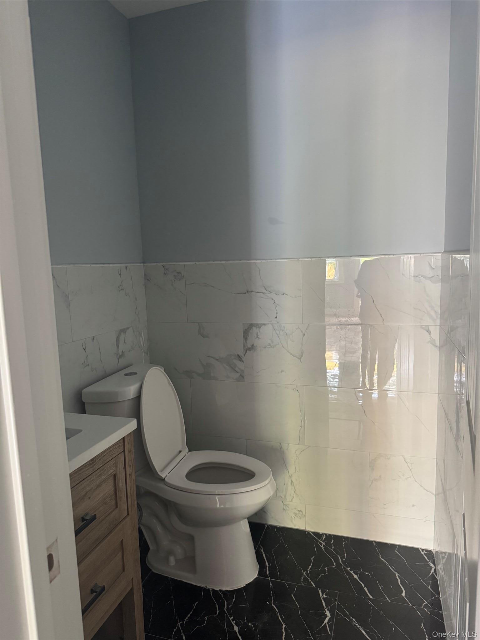 Single Family Glenmore Avenue  Brooklyn, NY 11207, MLS-1002808-4