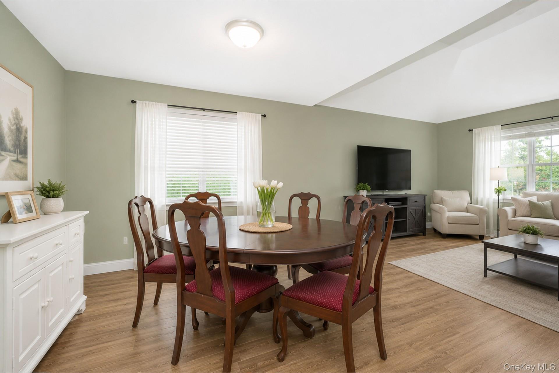 Single Family Mac Gregor Street Staten Island, NY 10309, MLS-1002828-8
