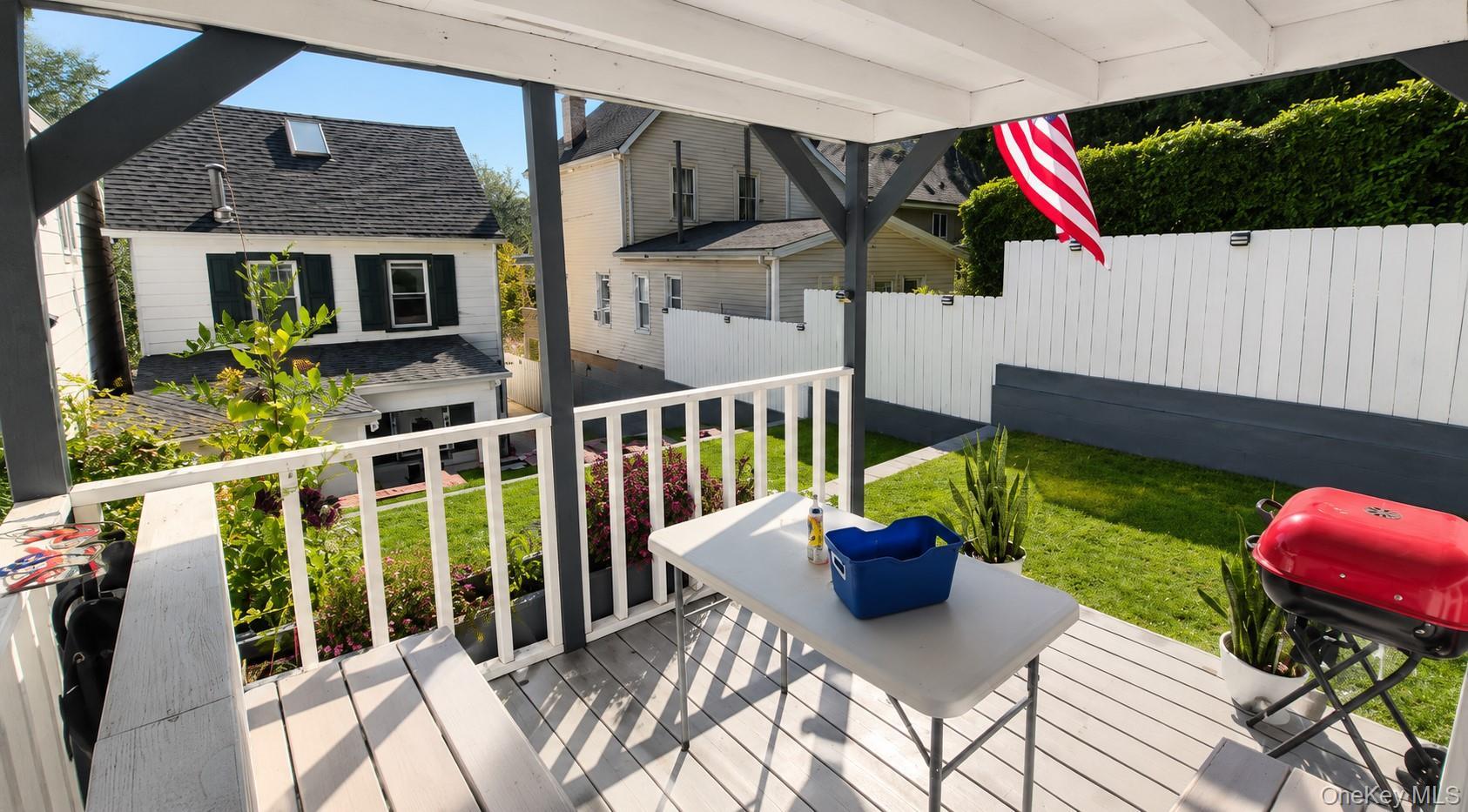 Single Family Van Tuyl Street Staten Island, NY 10301, MLS-1002830-29