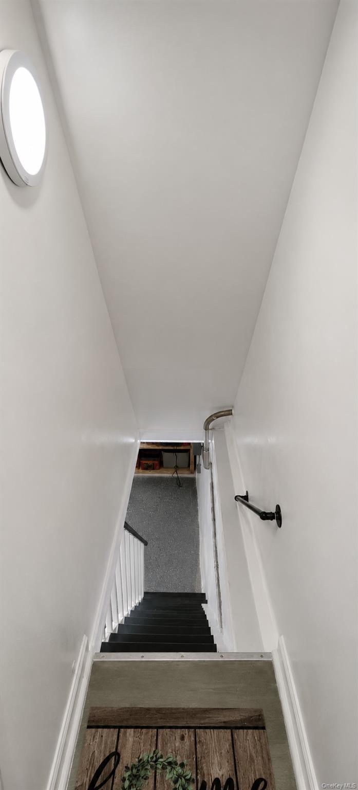 Single Family Van Tuyl Street  Staten Island, NY 10301, MLS-1002830-36