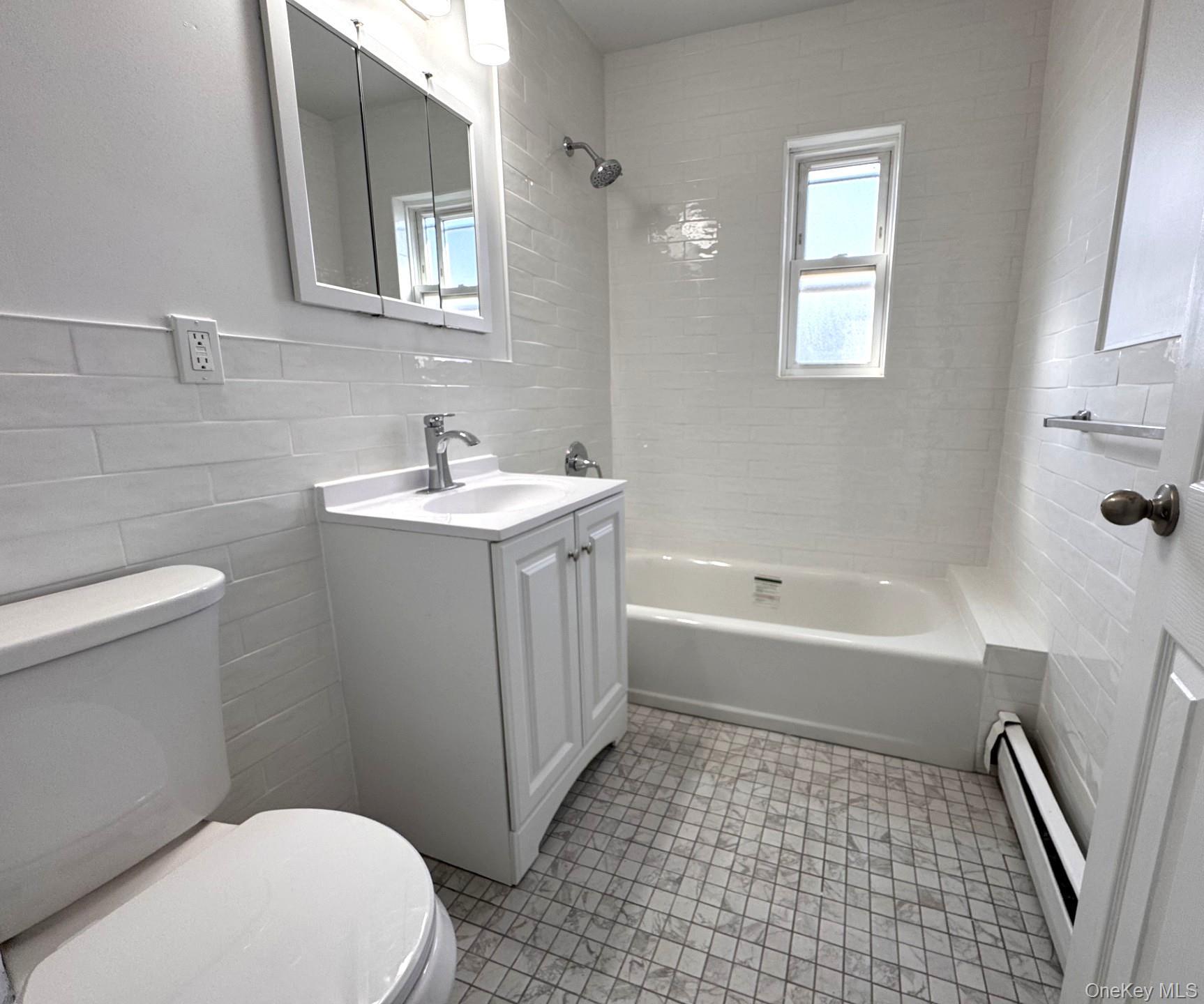 Single Family Fowler Avenue  Bronx, NY 10462, MLS-1002836-14