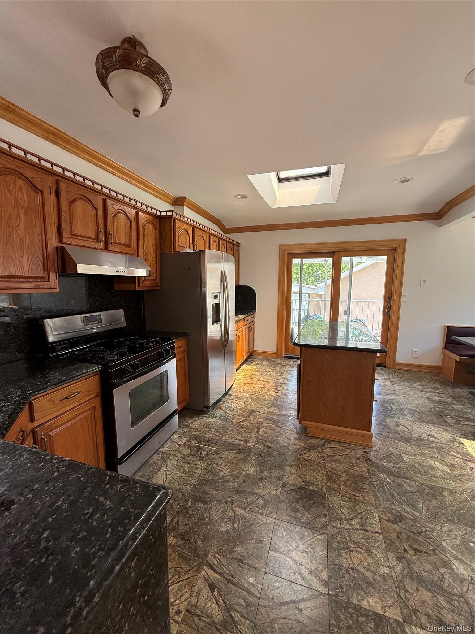Single Family 208th Queens, NY 11361, MLS-1002896-22