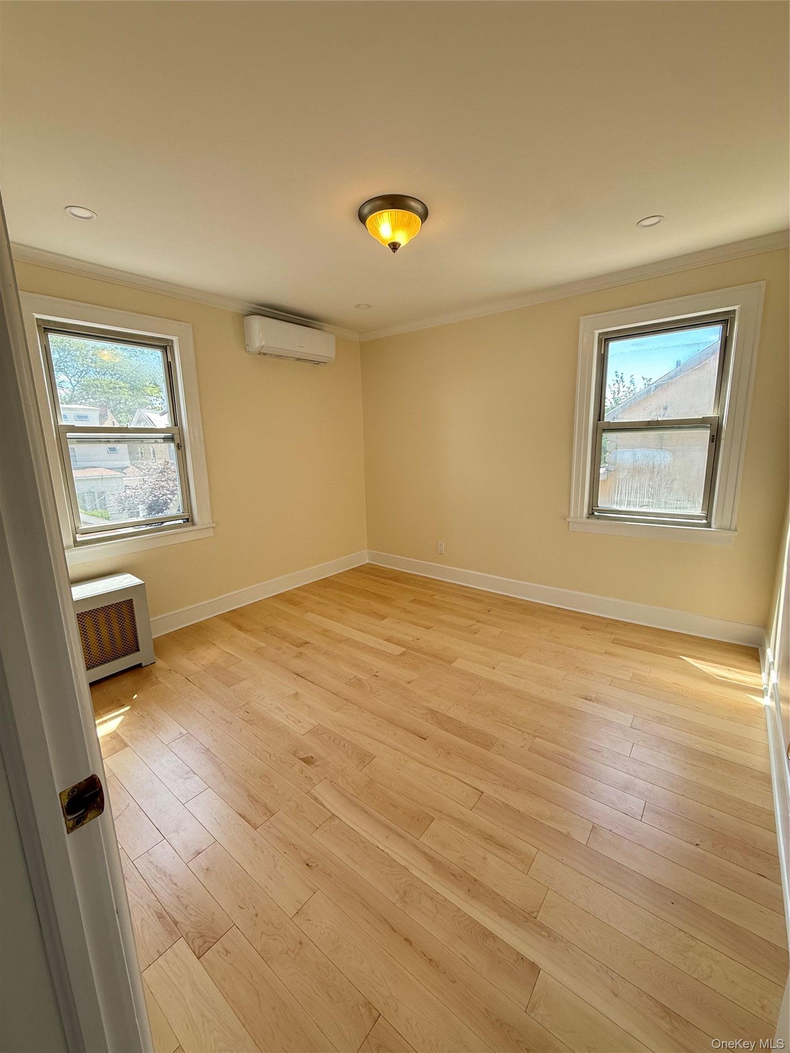 Single Family 208th Queens, NY 11361, MLS-1002896-3