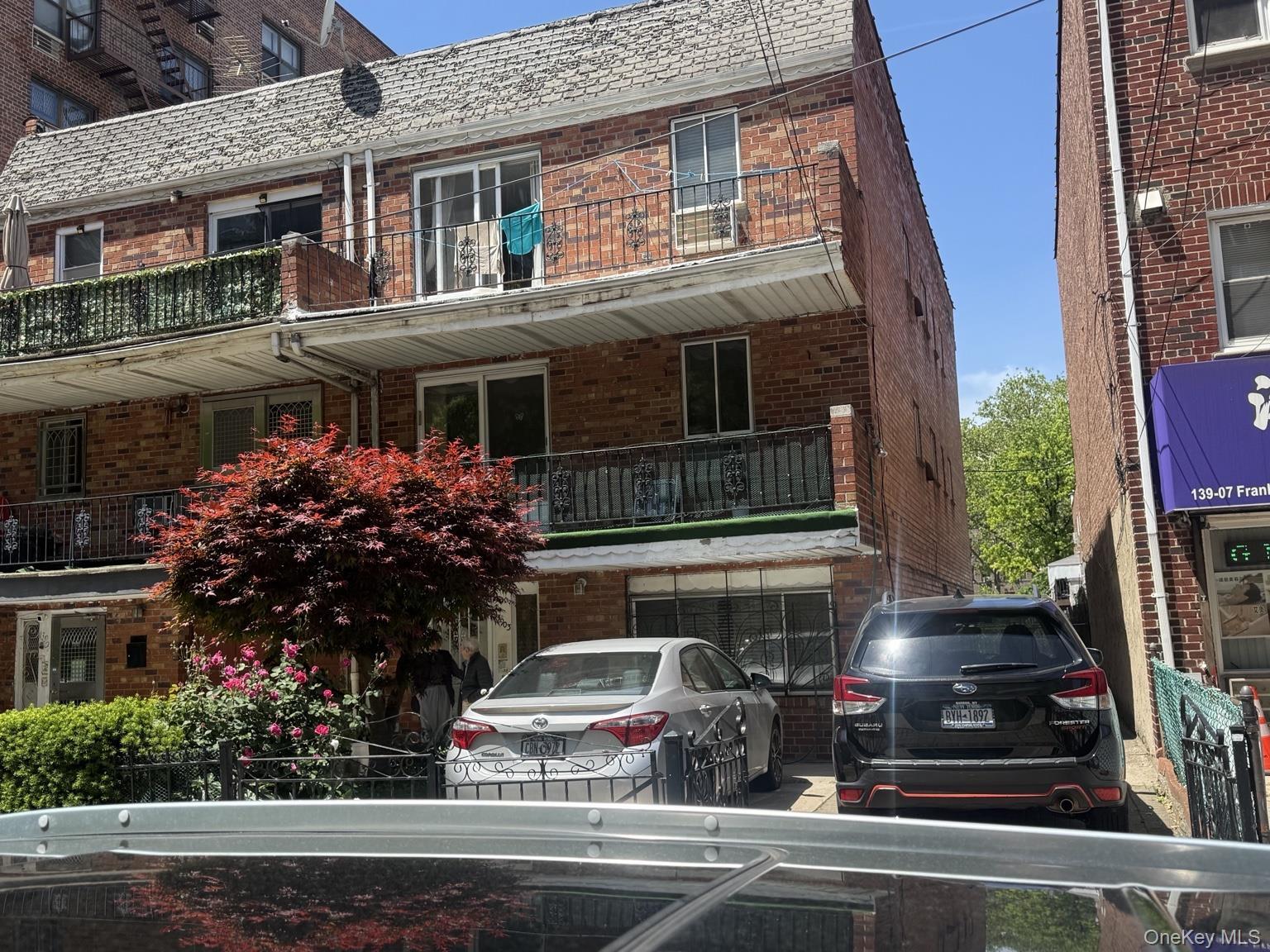 Single Family Franklin Avenue  Queens, NY 11355, MLS-1002922-3